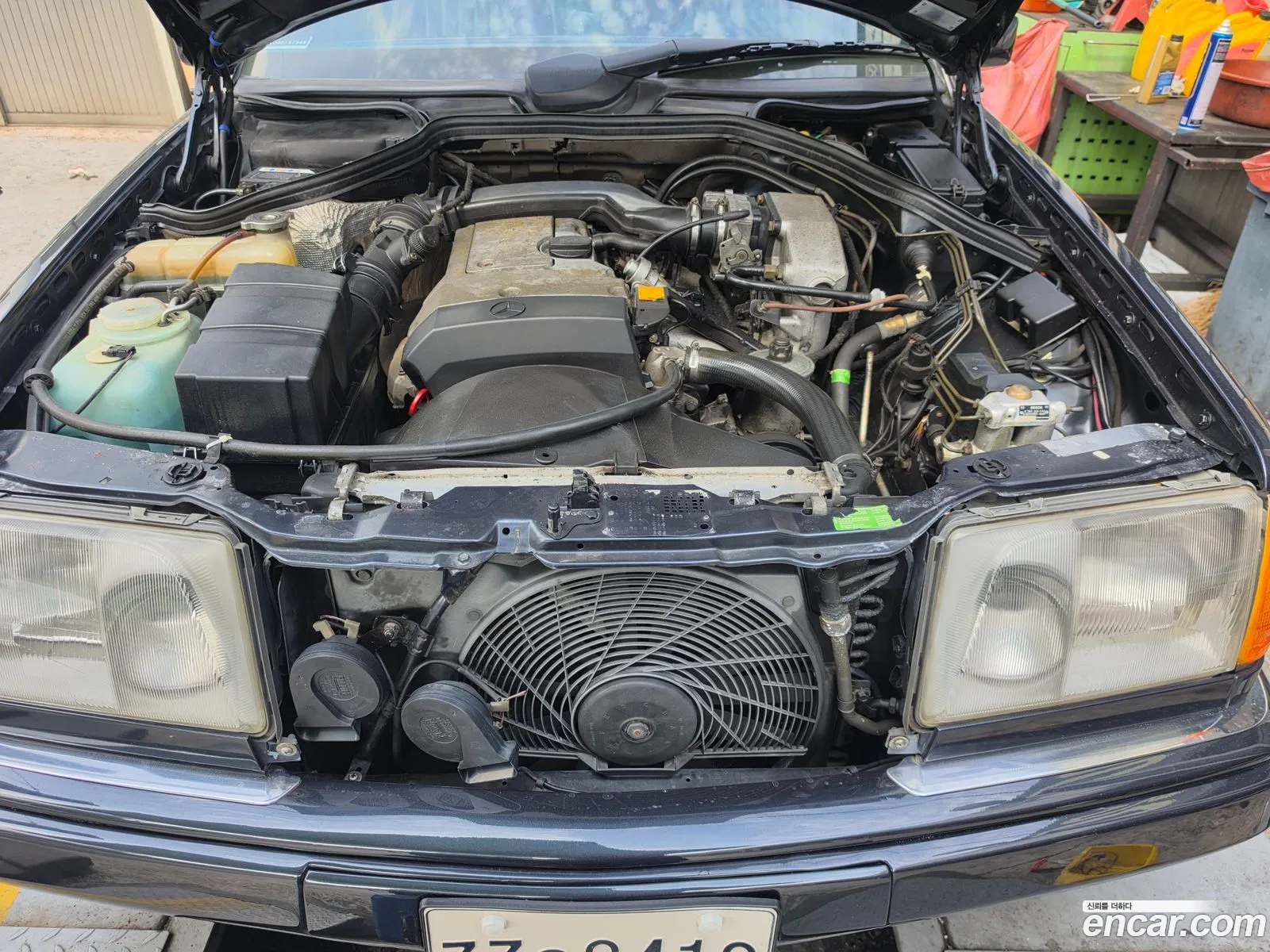 Mercedes-Benz E-Class W124 1995 — 11