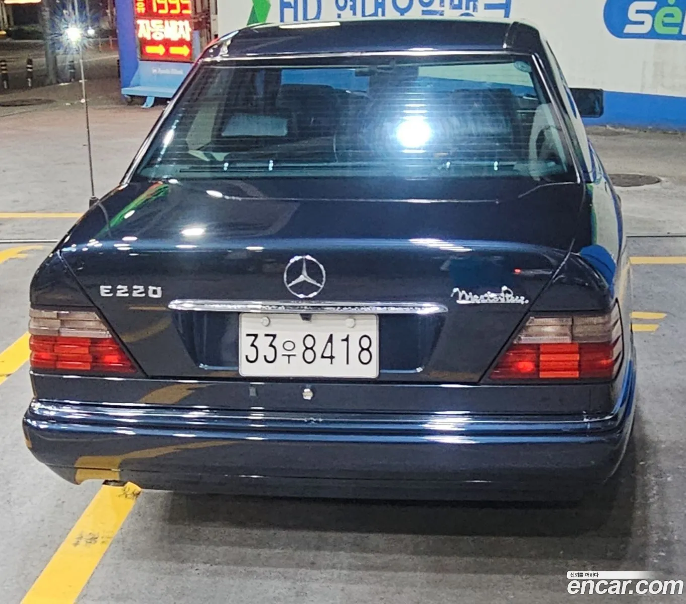 Mercedes-Benz E-Class W124 1995 — 14