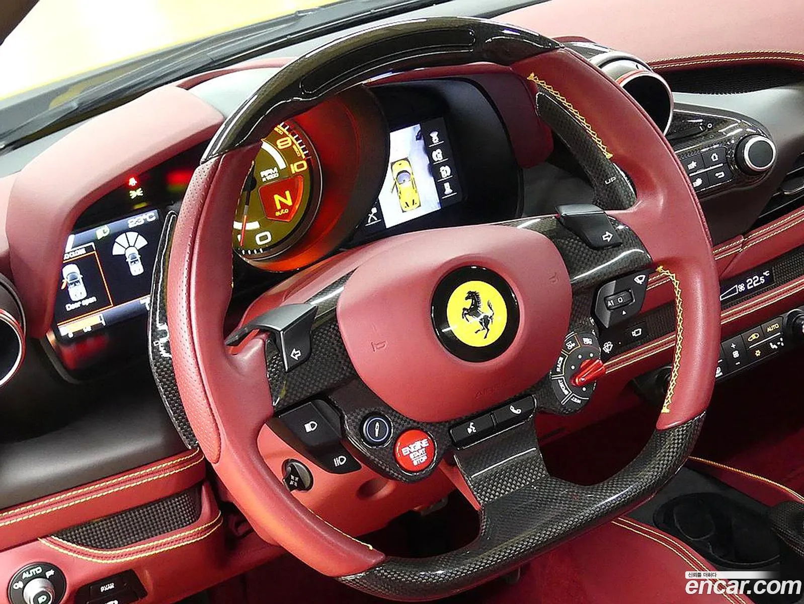 Ferrari F8 Spider 2021 — 14