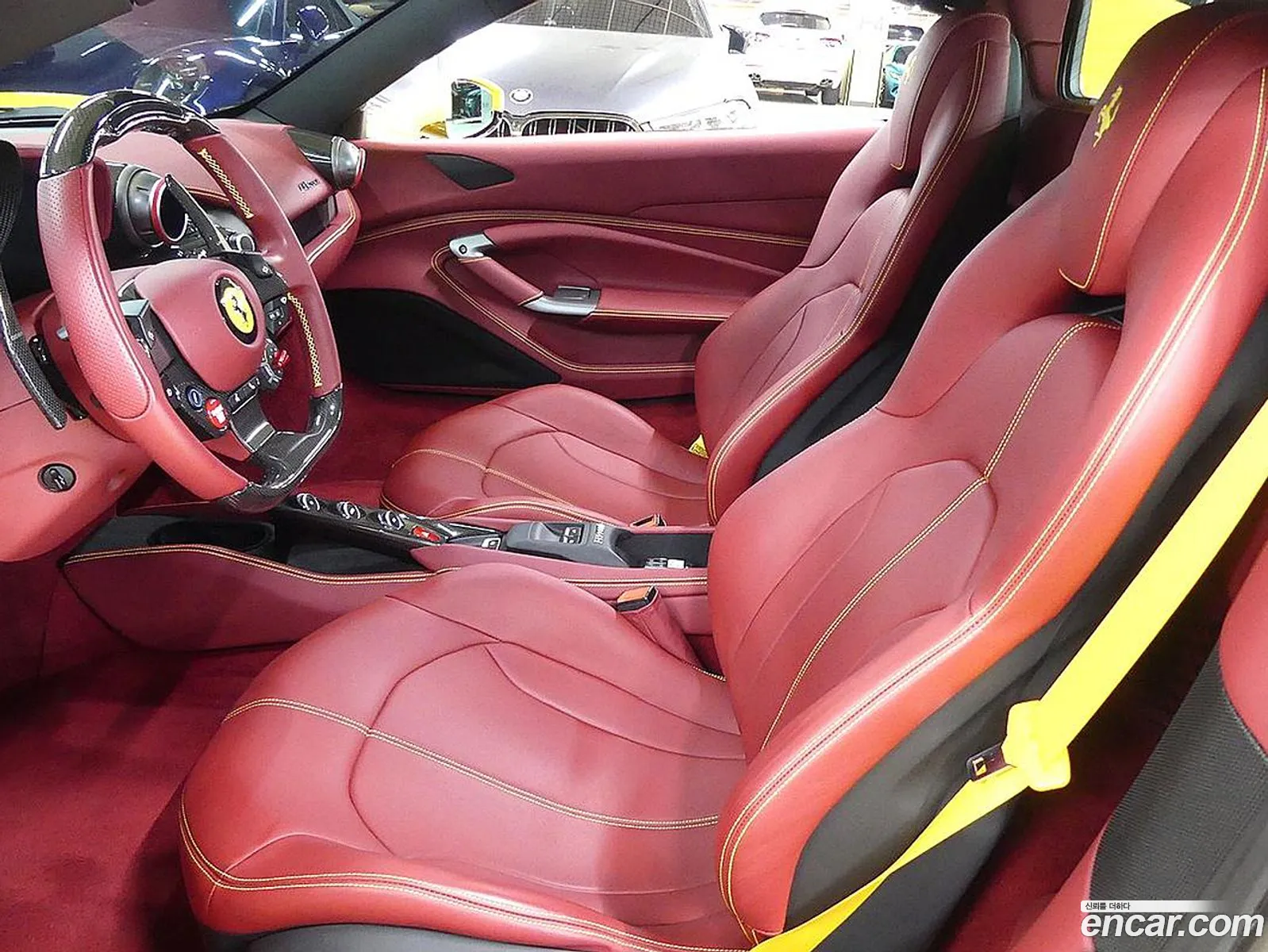 Ferrari F8 Spider 2021 — 11