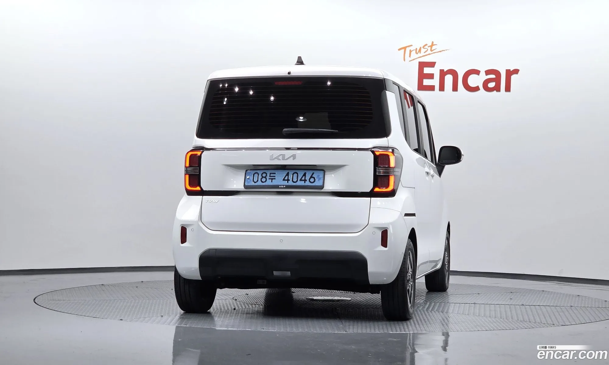 Kia Kia Ray EV 2024 — 3
