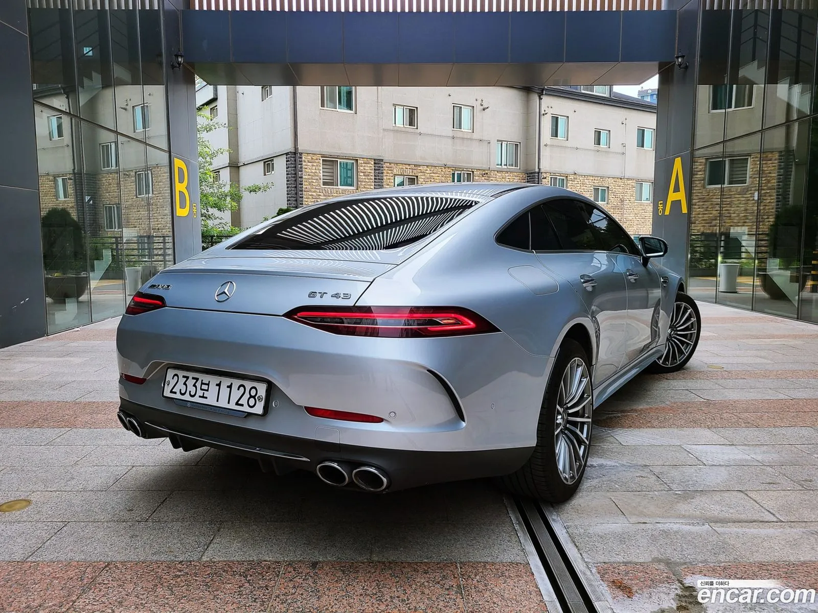Mercedes-Benz AMG GT 2019 — 13