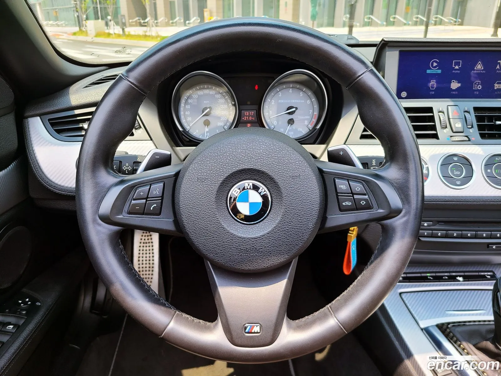 BMW Z4 2012 — 11