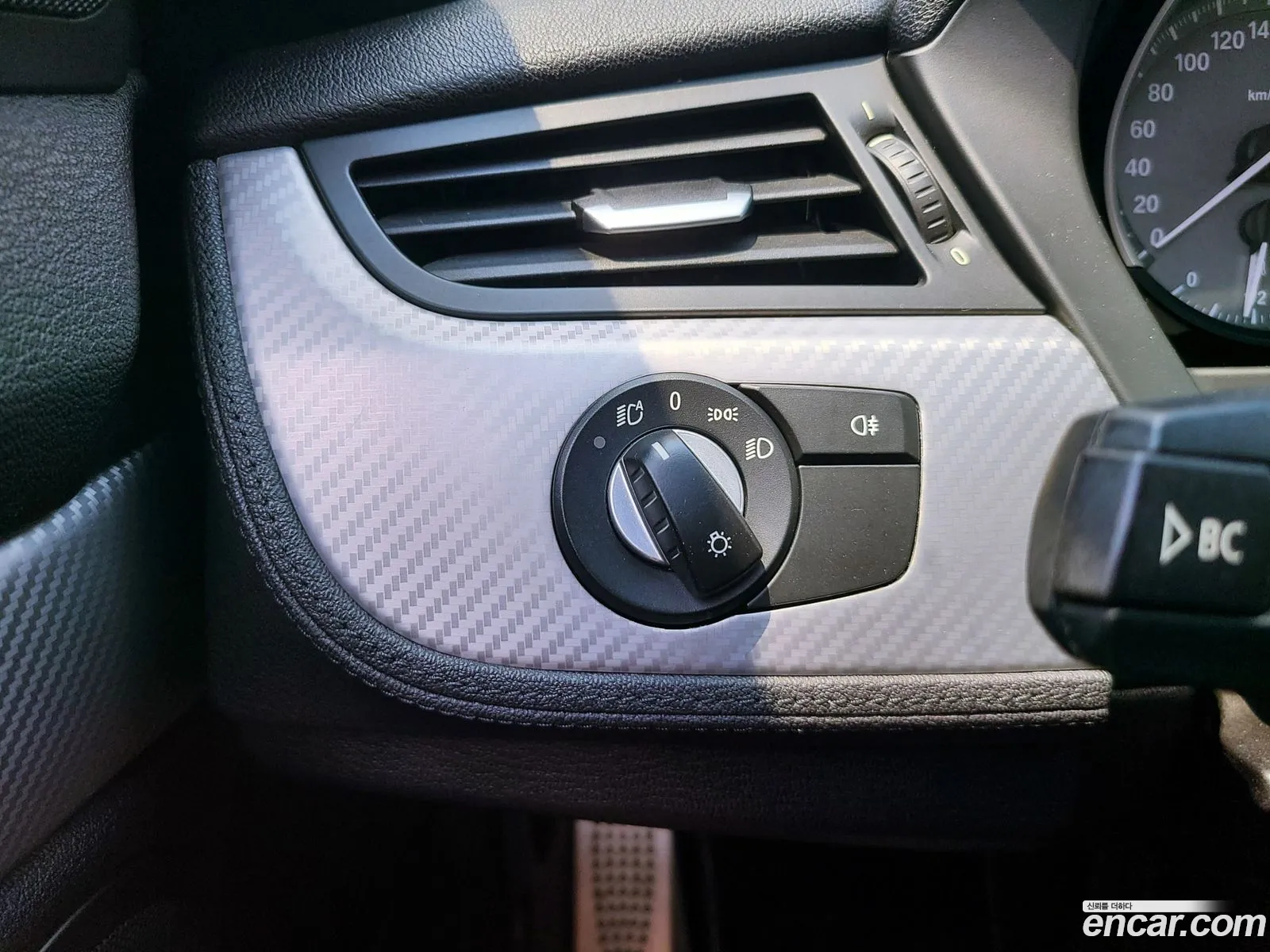BMW Z4 2012 — 8