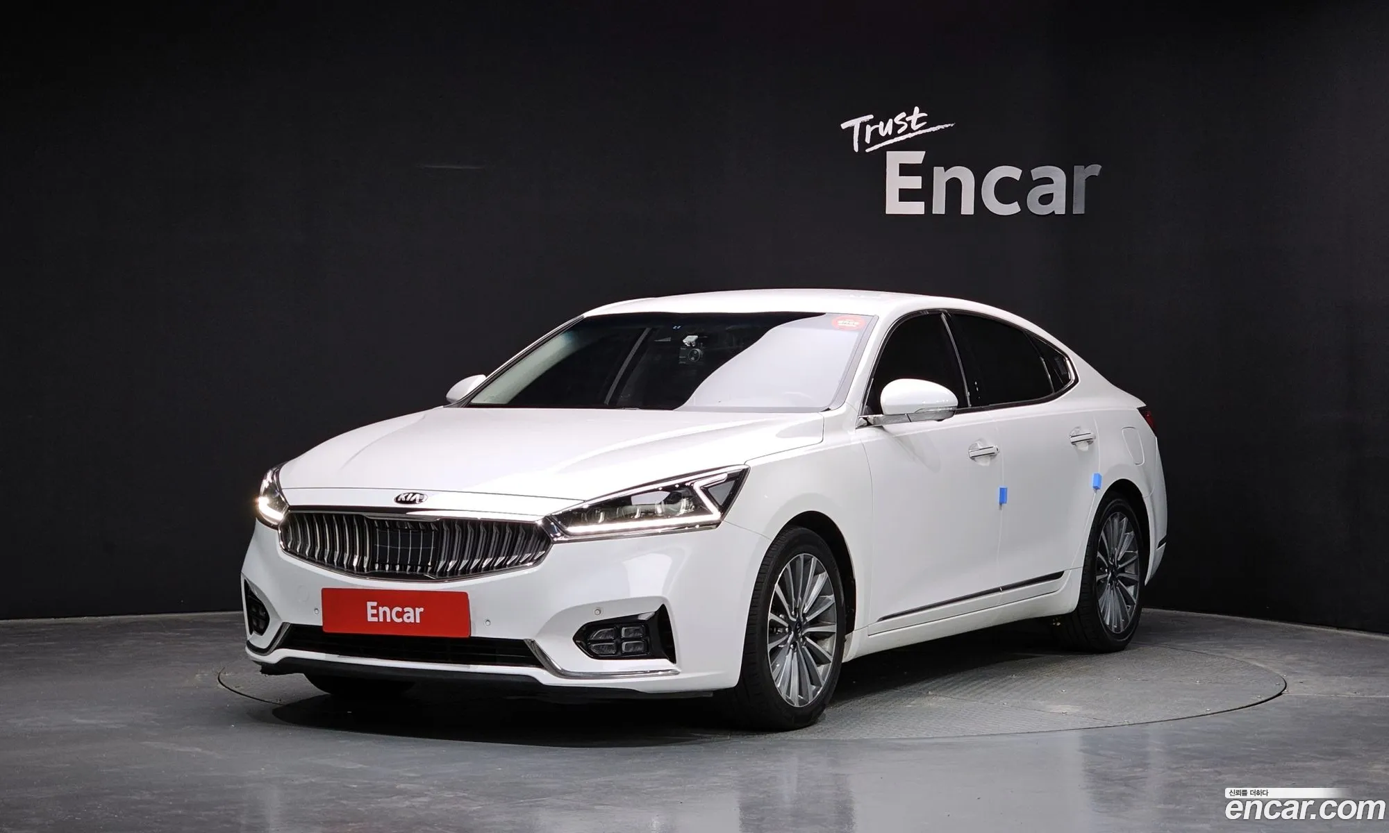 Kia K7 2019 — 2