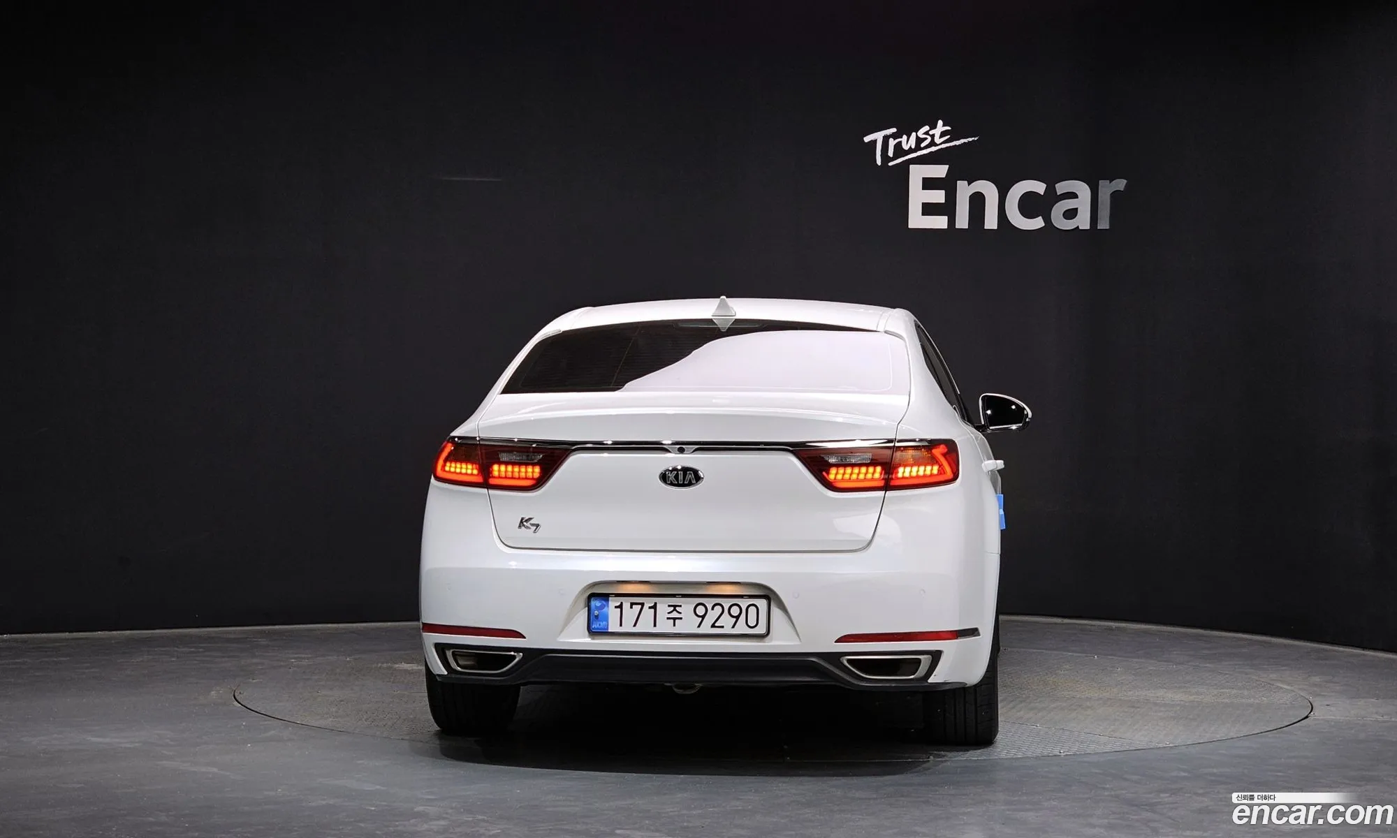 Kia K7 2019 — 3