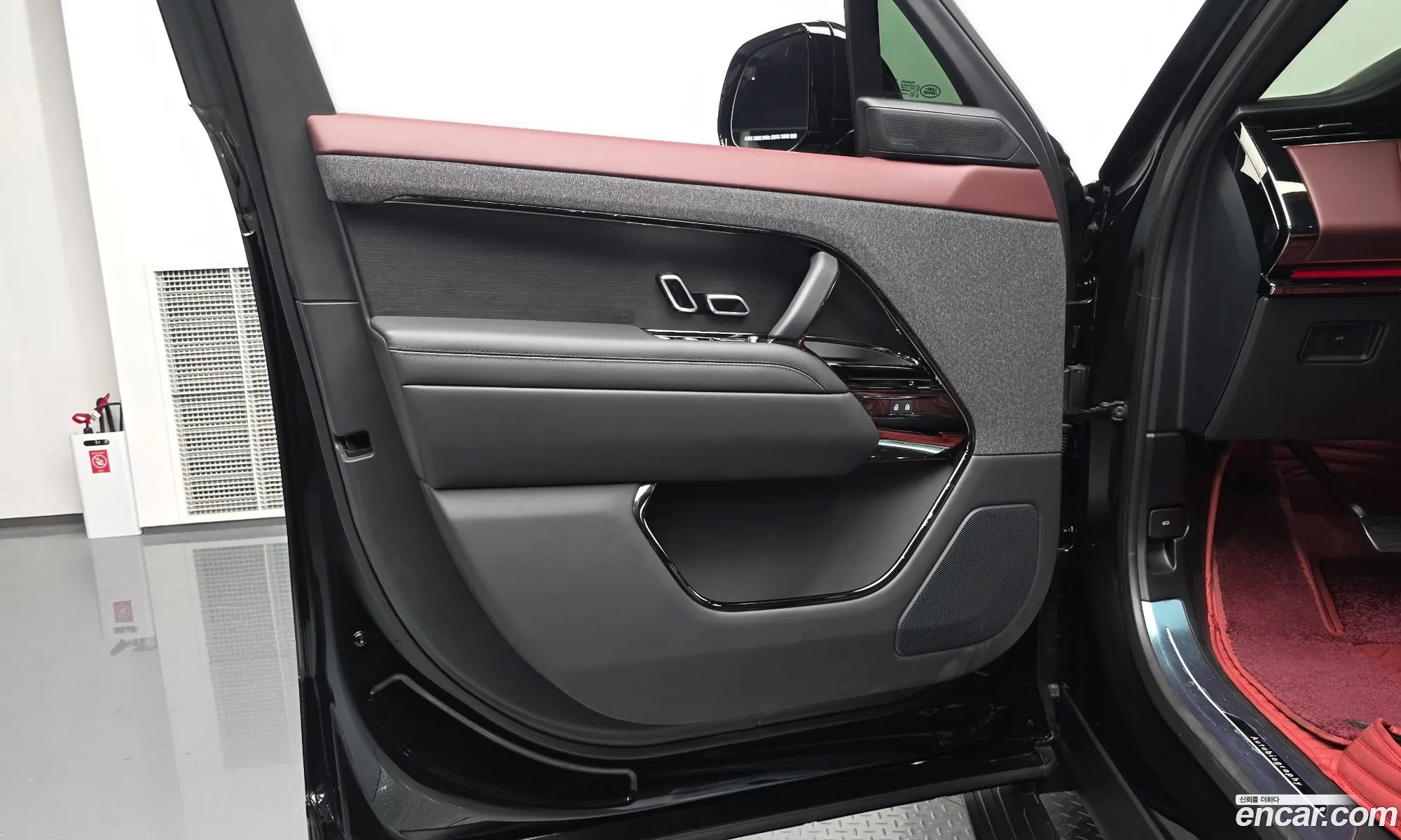 Land Rover Range Rover Sport 2025 — 26