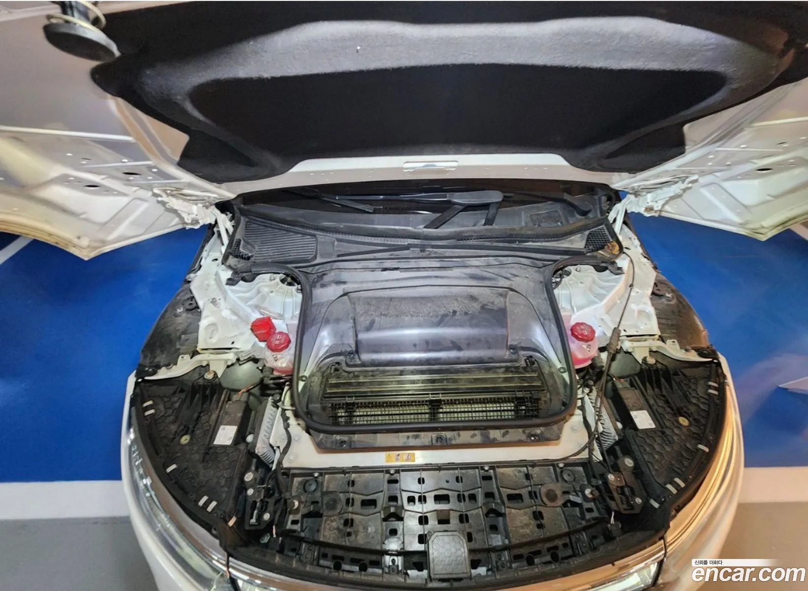 Mercedes-Benz EQS V297 2023 — 10