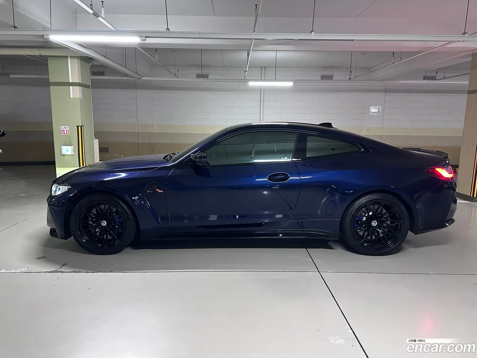 BMW M4 2022 — 17