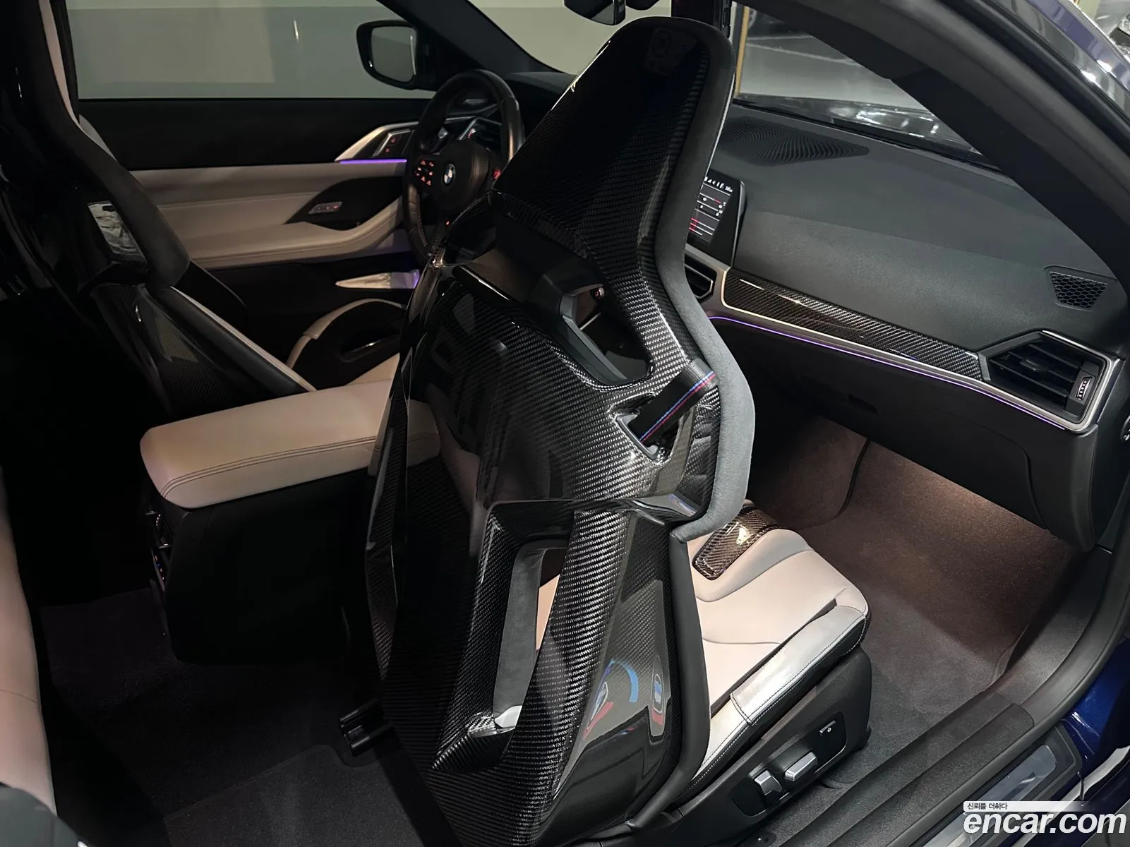 BMW M4 2022 — 2