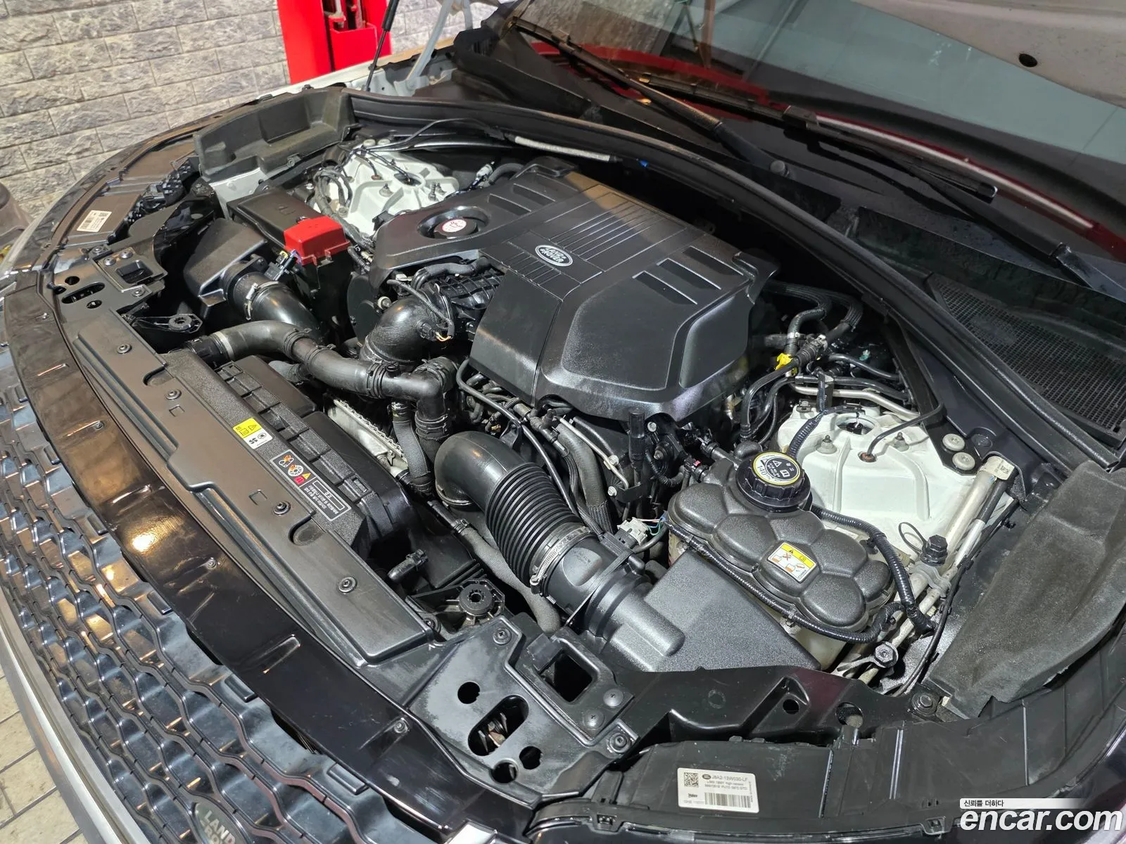 Land Rover Range Rover Velar 2018 — 2