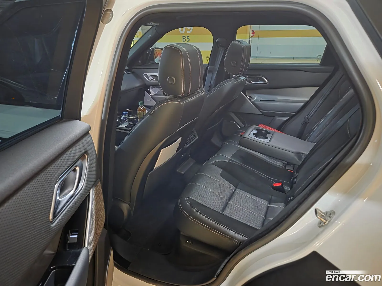 Land Rover Range Rover Velar 2018 — 9