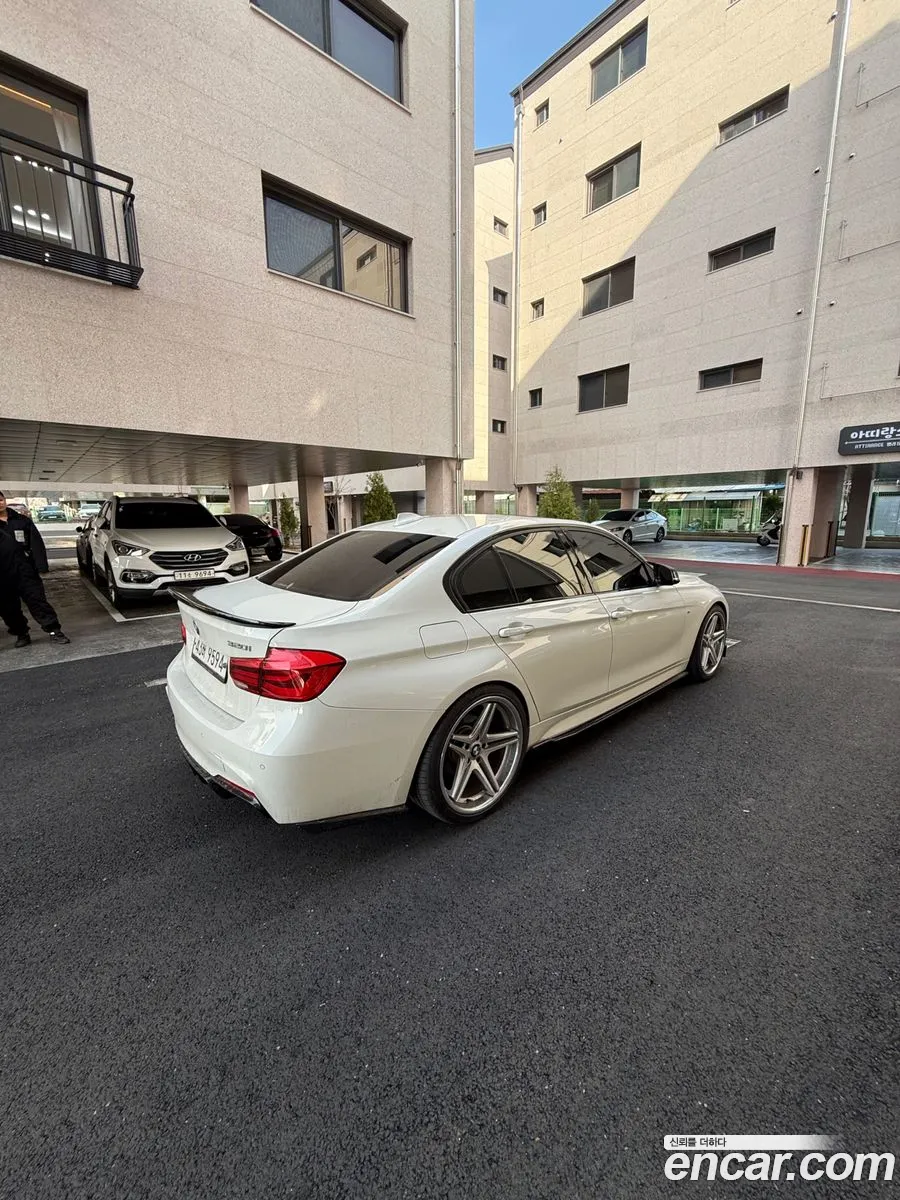 BMW 3 Series 2017 — 2