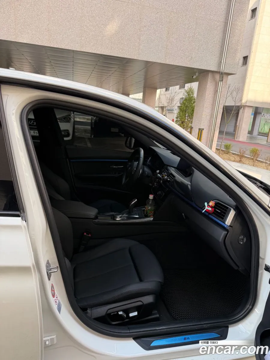 BMW 3 Series 2017 — 5