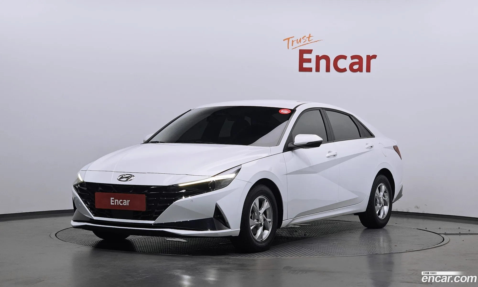 Hyundai Elantra 2021 — 4