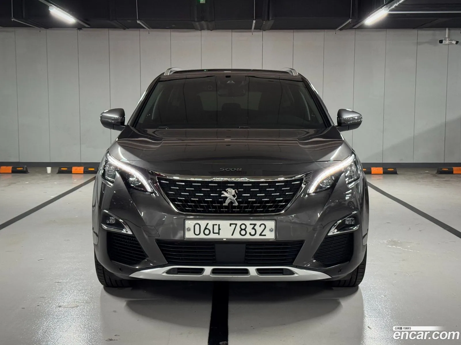 Peugeot 5008 2018 — 12