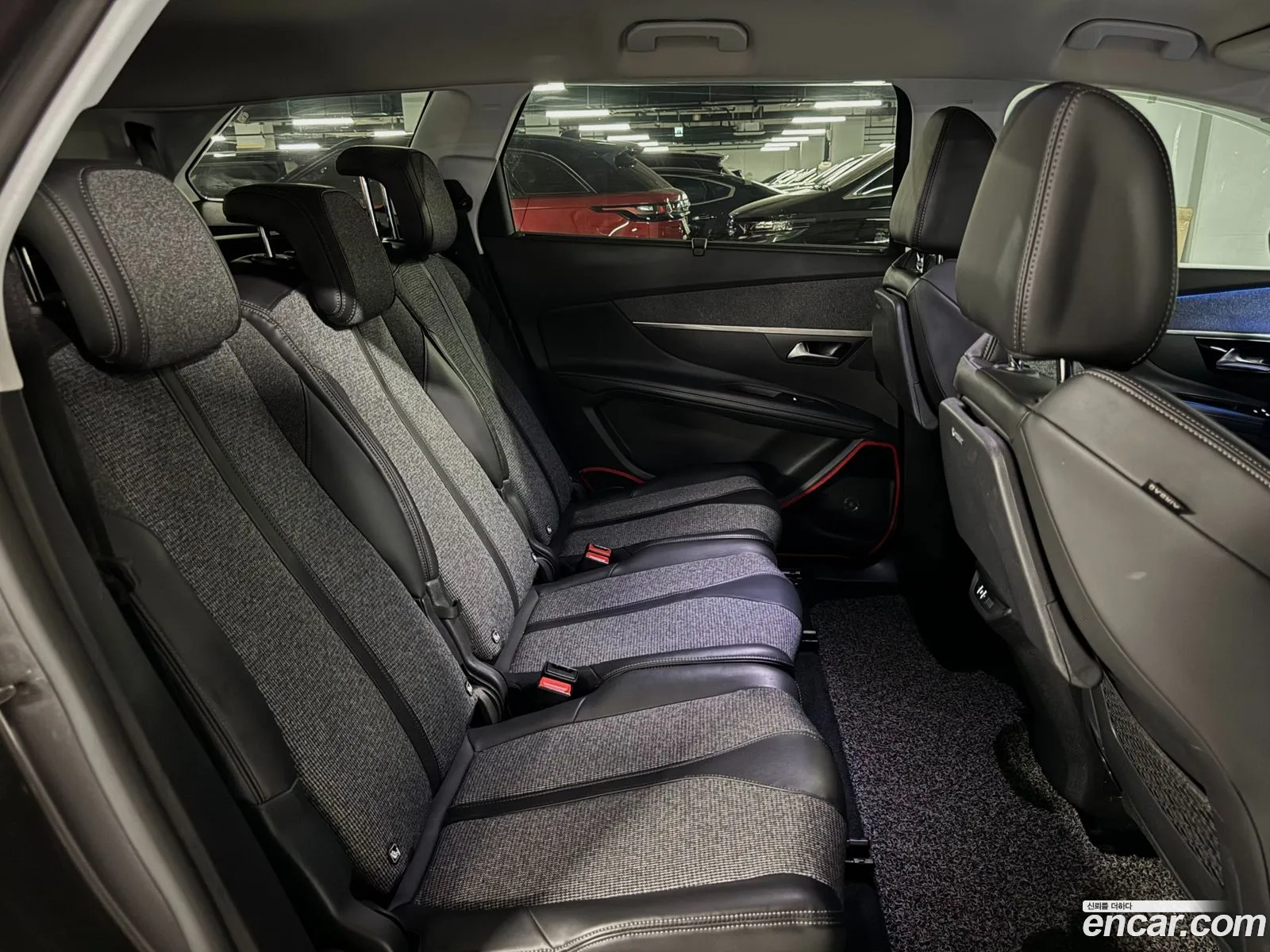 Peugeot 5008 2018 — 18