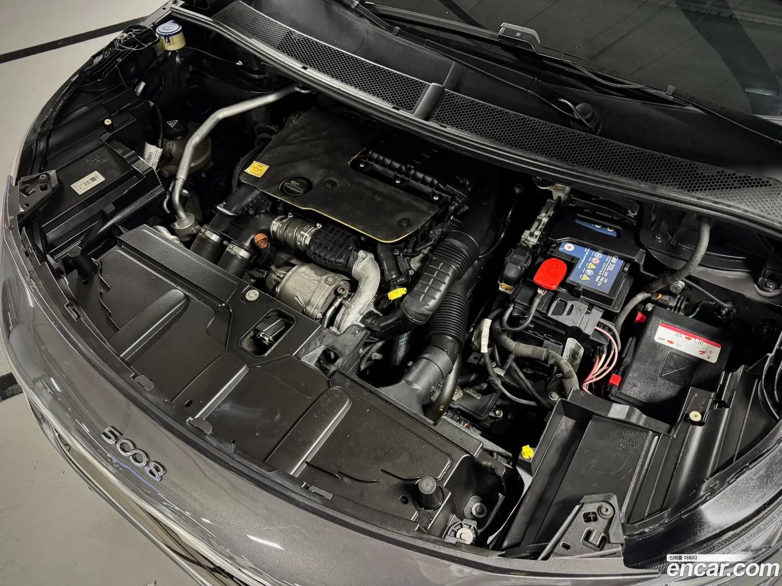 Peugeot 5008 2018 — 2