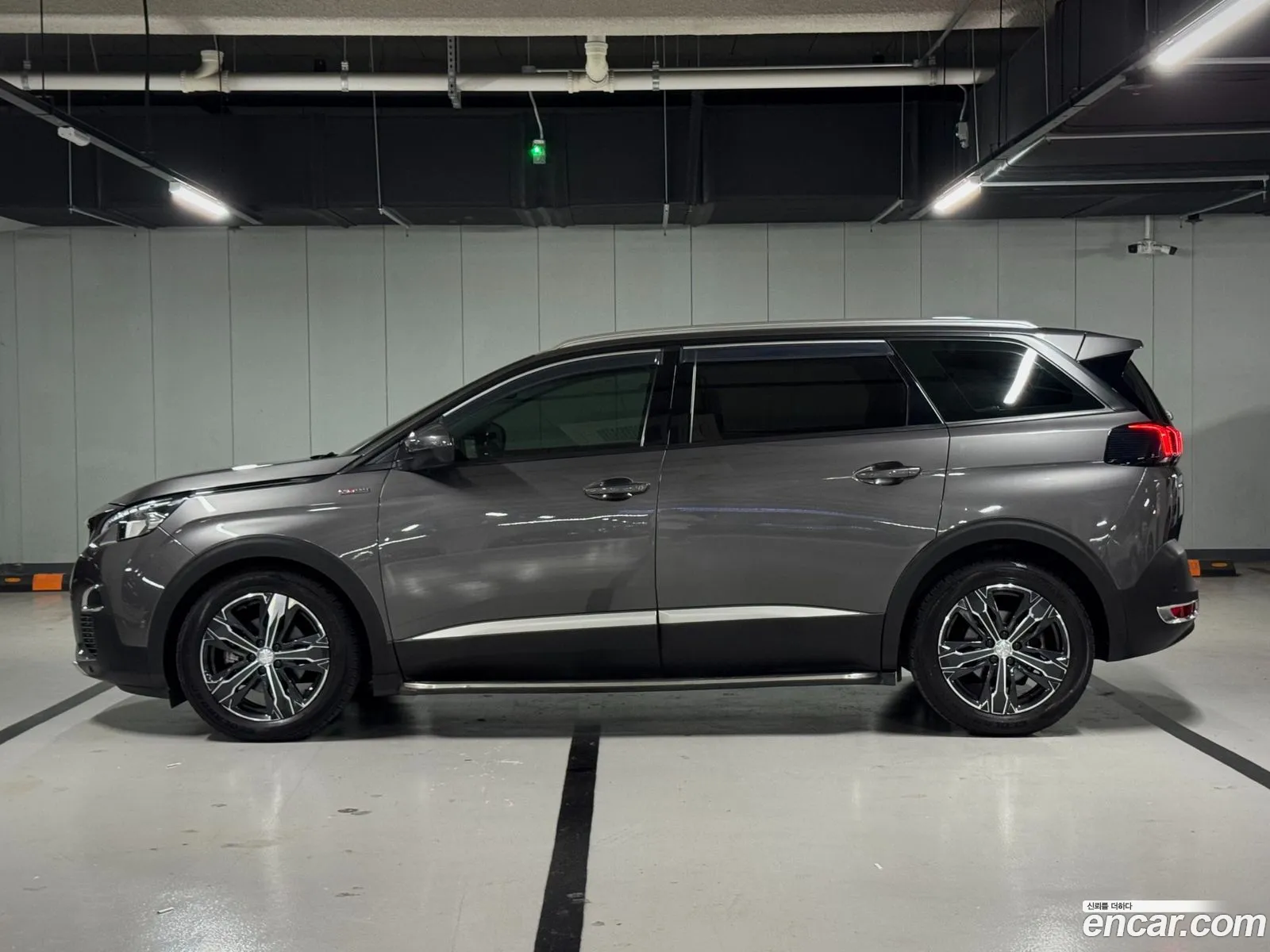 Peugeot 5008 2018 — 16