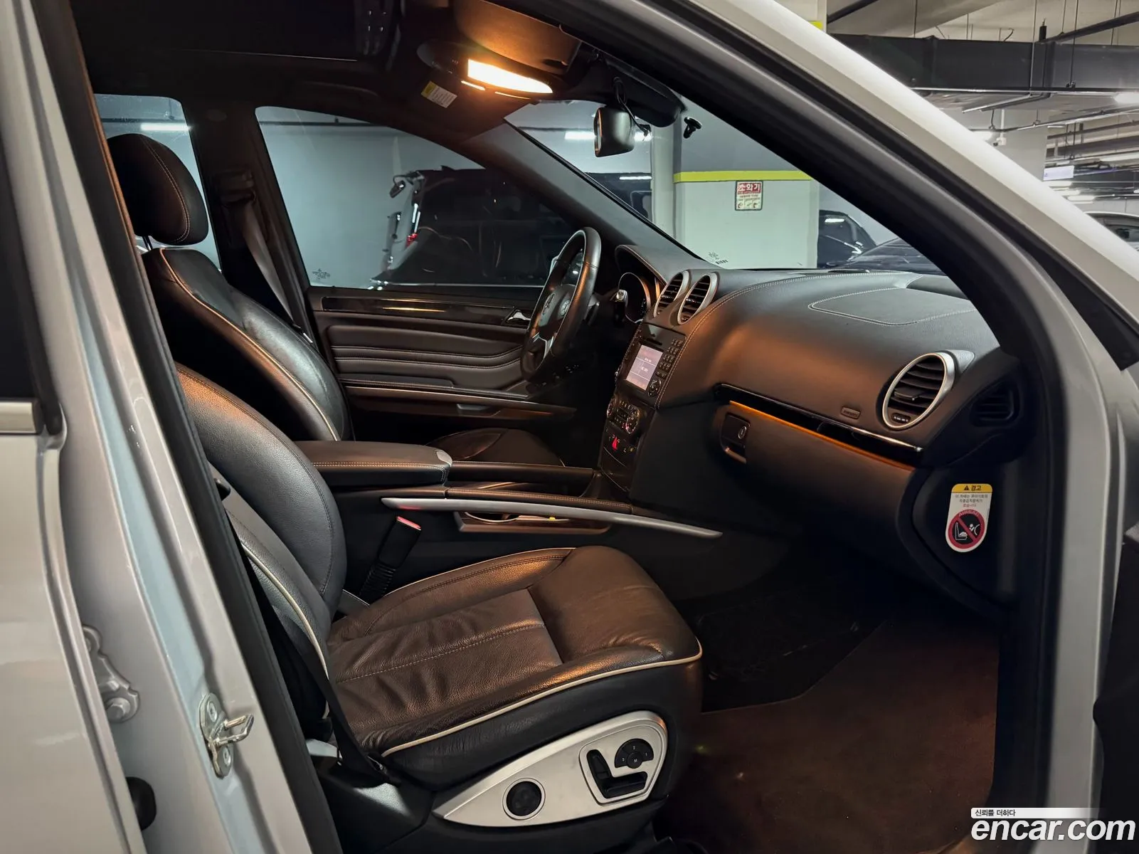 Mercedes-Benz M-Class W164 2011 — 13