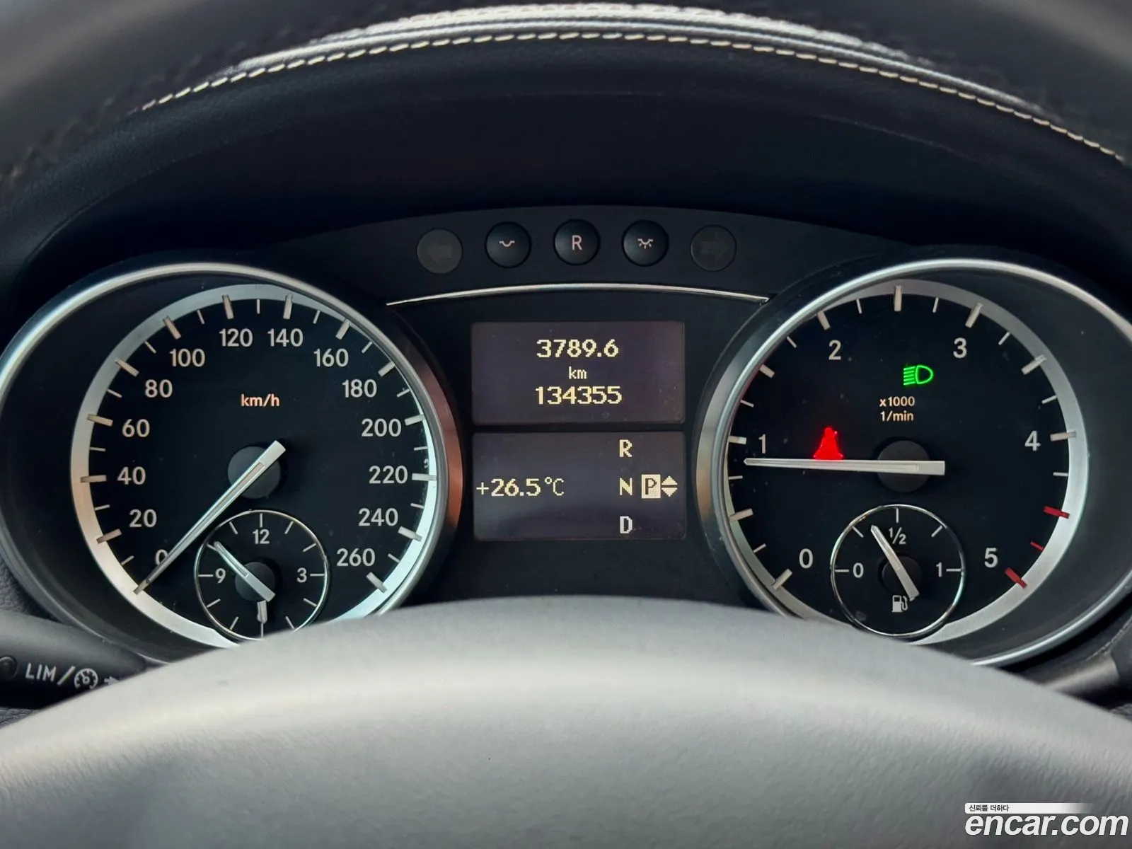 Mercedes-Benz M-Class W164 2011 — 5