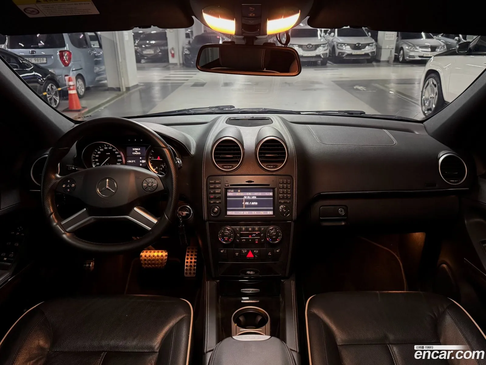 Mercedes-Benz M-Class W164 2011 — 15
