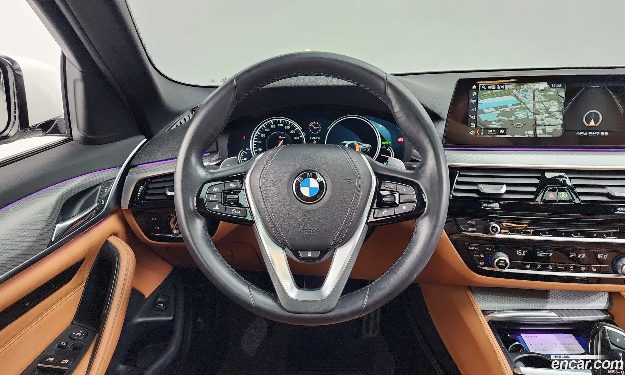 BMW 5 Series 2017 — 32