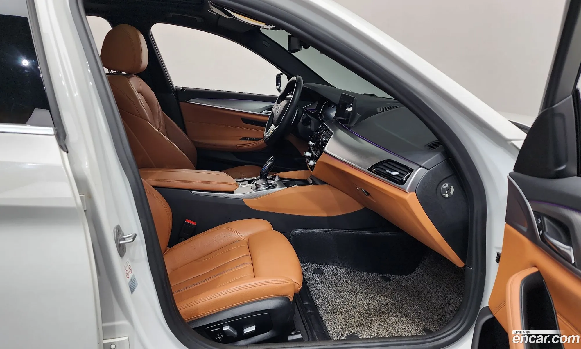 BMW 5 Series 2017 — 25