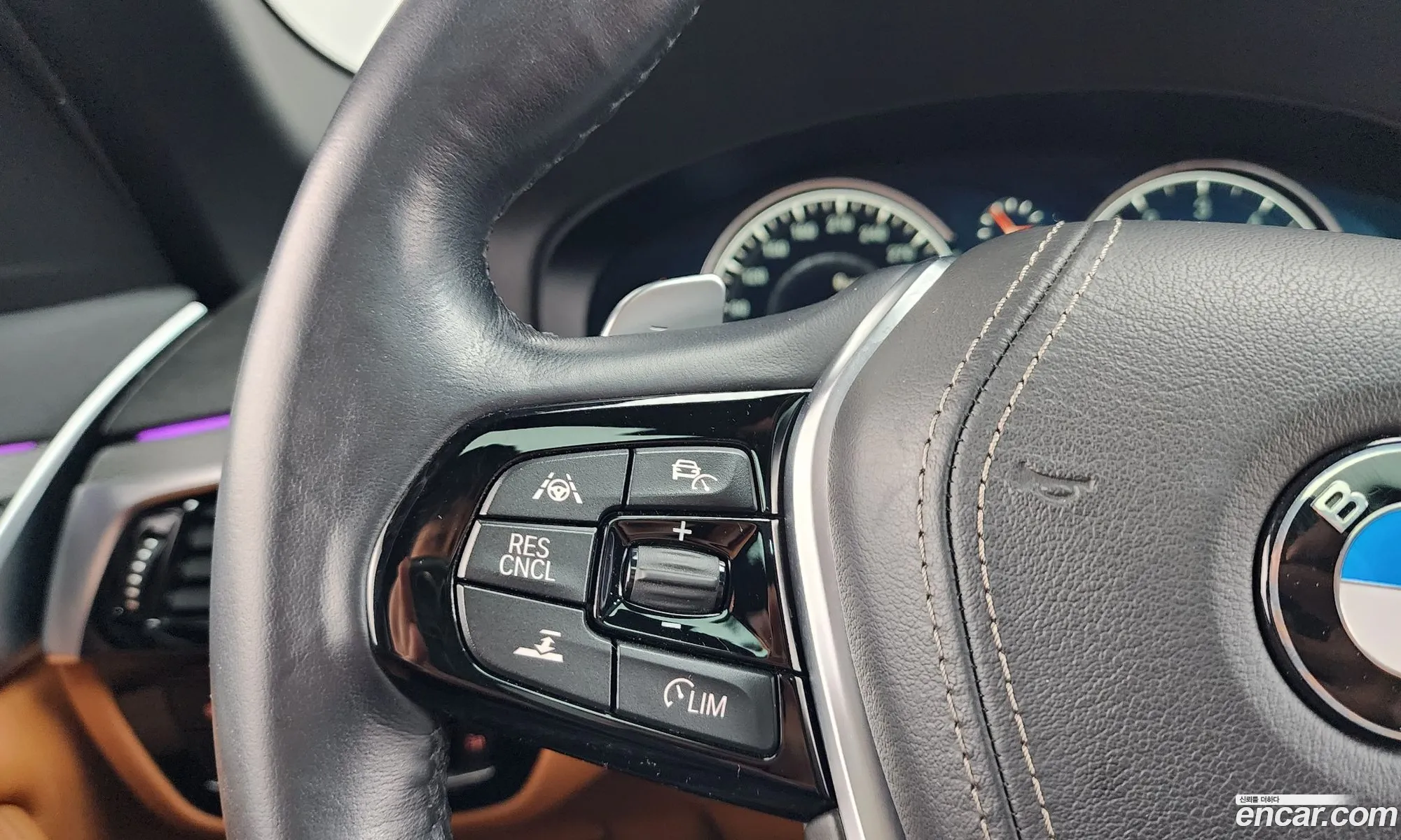 BMW 5 Series 2017 — 26