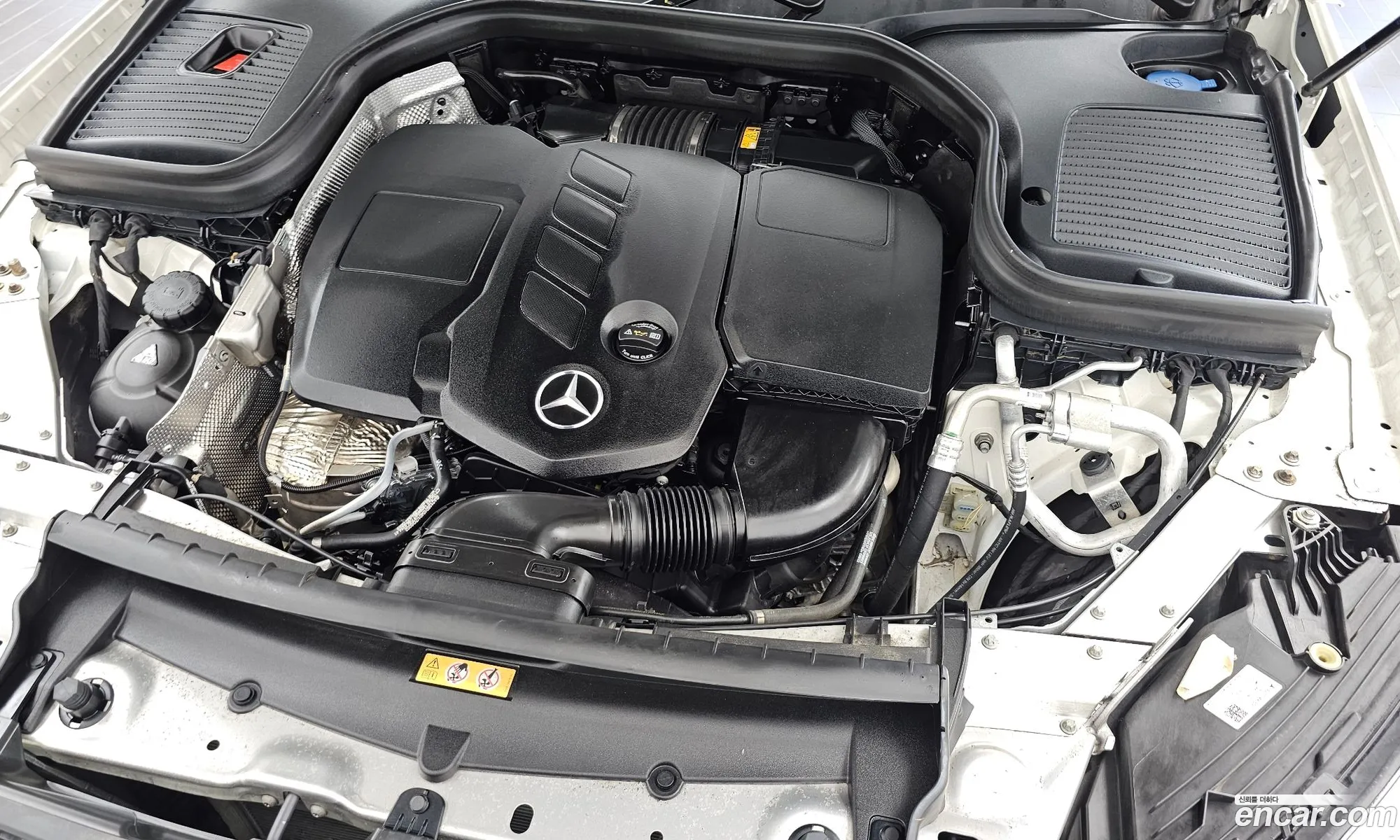 Mercedes-Benz GLC-Class X253 2023 — 16