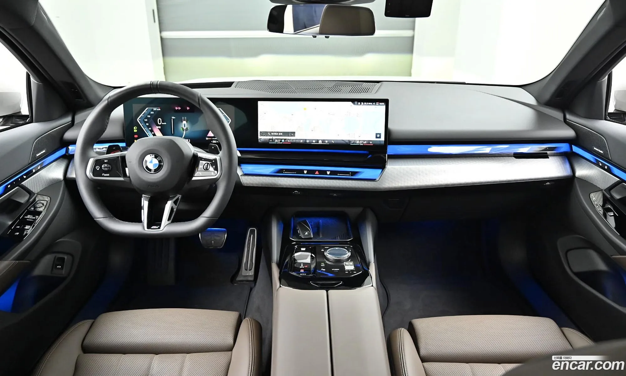 BMW 5 Series 2025 — 13