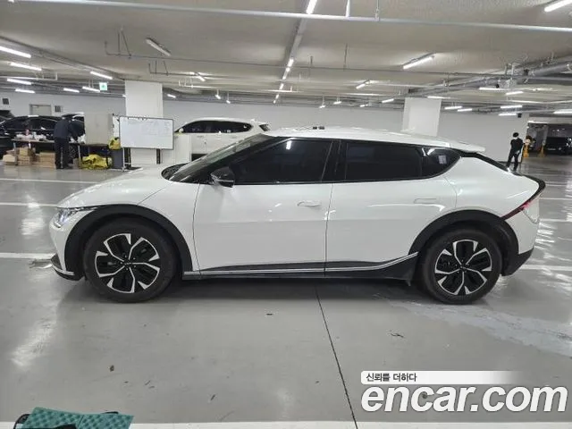 Kia EV6 2022 — 4