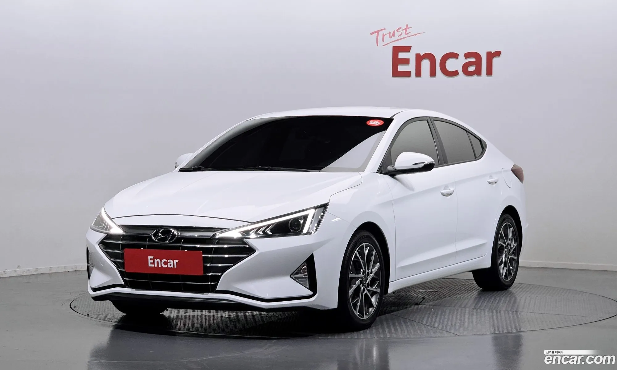 Hyundai Elantra AD 2019 — 2