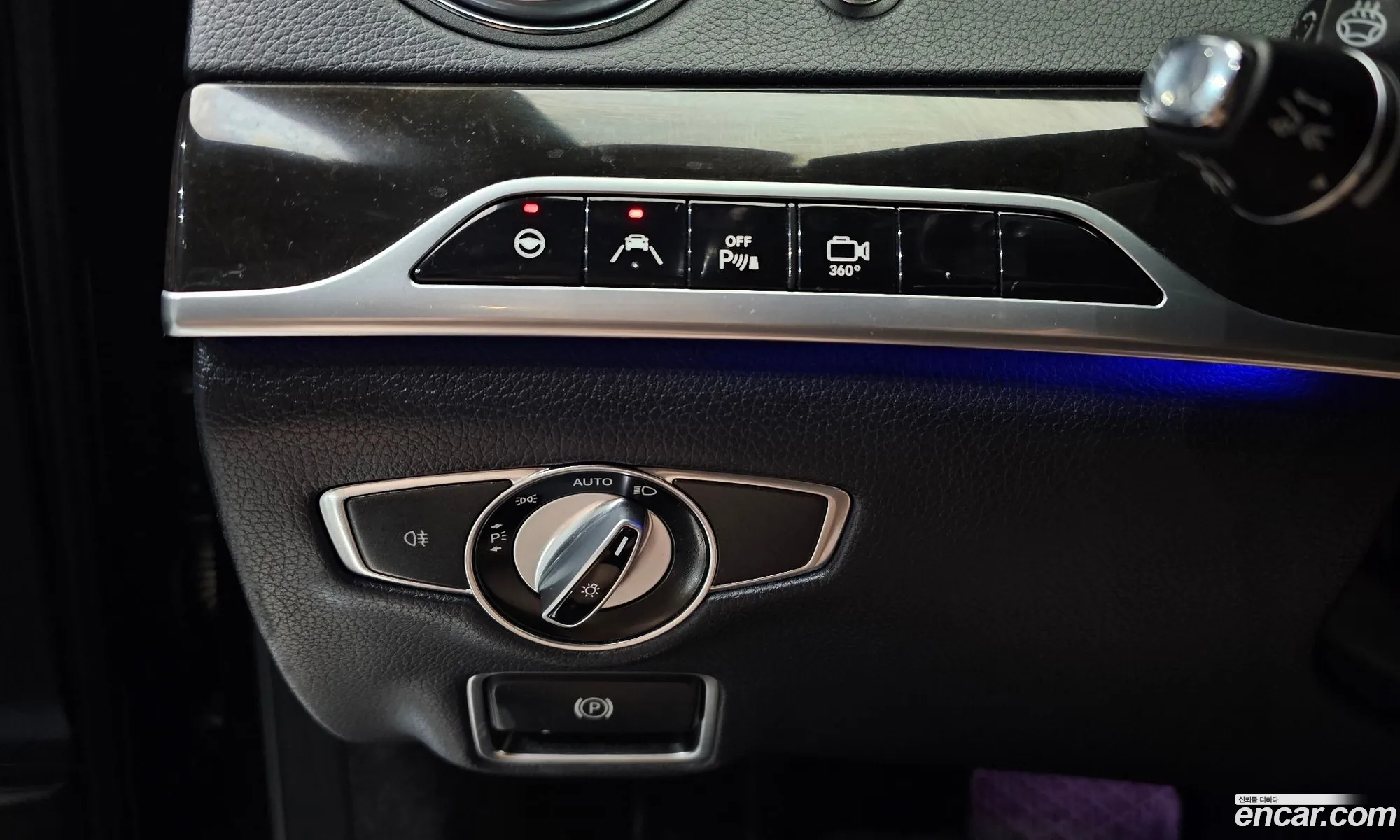 Mercedes-Benz S-Class W222 2014 WDDUG8FB5FA072079 — 19