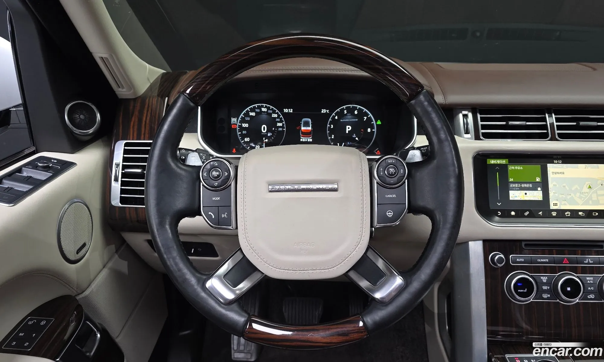Land Rover Range Rover 2017 SALGA2FE3HA332281 — 15