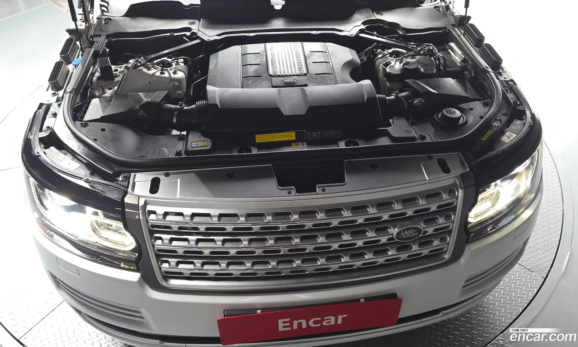 Land Rover Range Rover 2017 SALGA2FE3HA332281 — 12