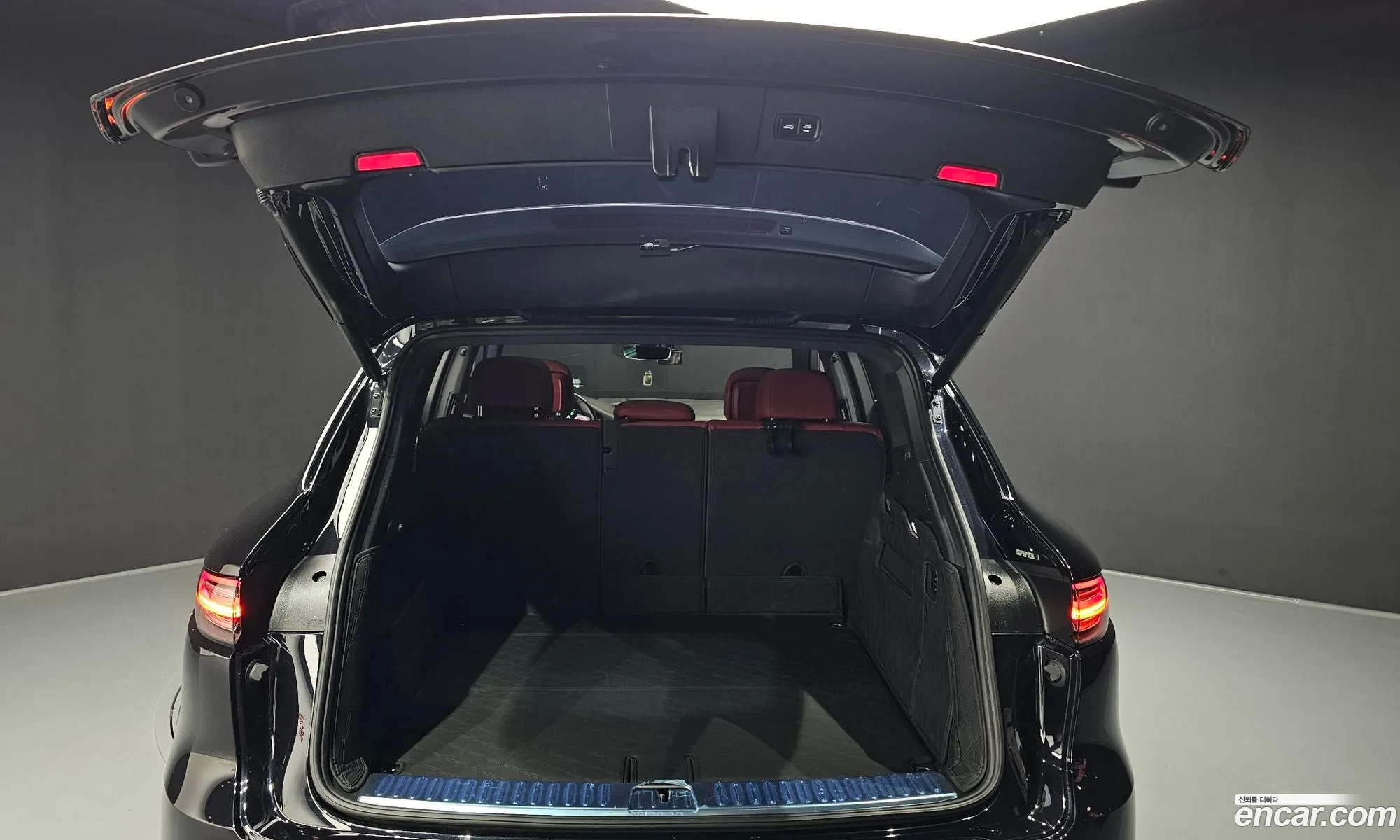 Porsche Cayenne 2022 WP1AA29Y2NDA07147 — 33
