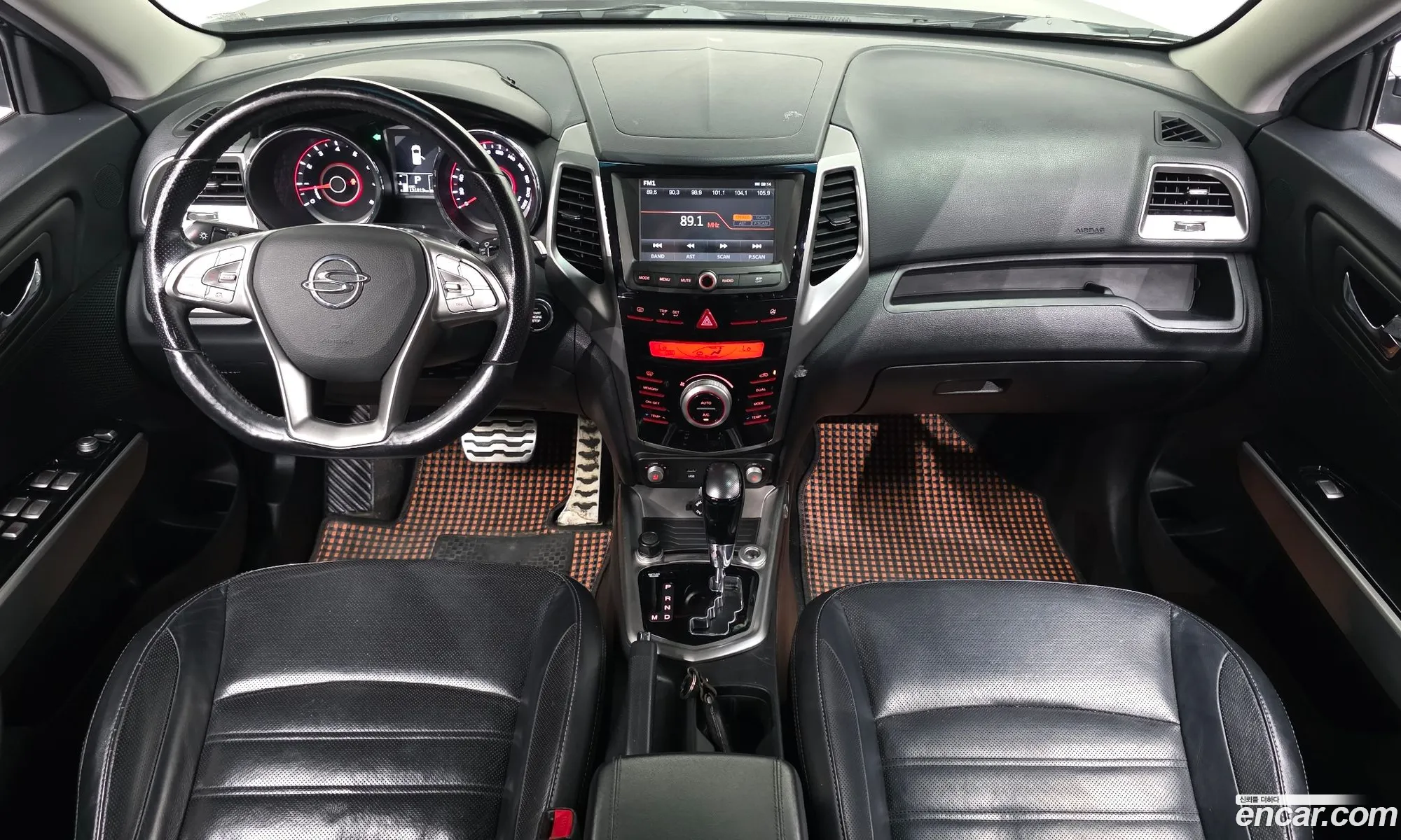 KG Mobility (SsangYong) Tivoli 2015 — 2