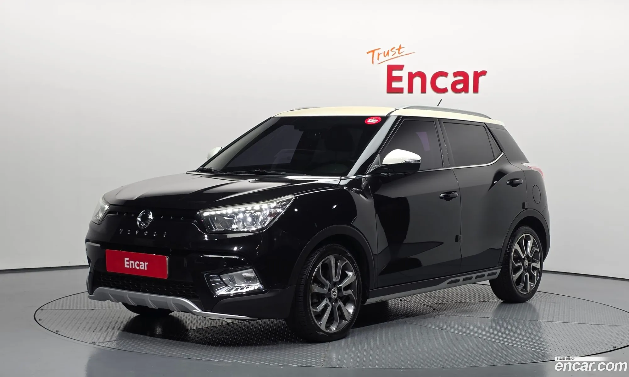 KG Mobility (SsangYong) Tivoli 2015 — 3