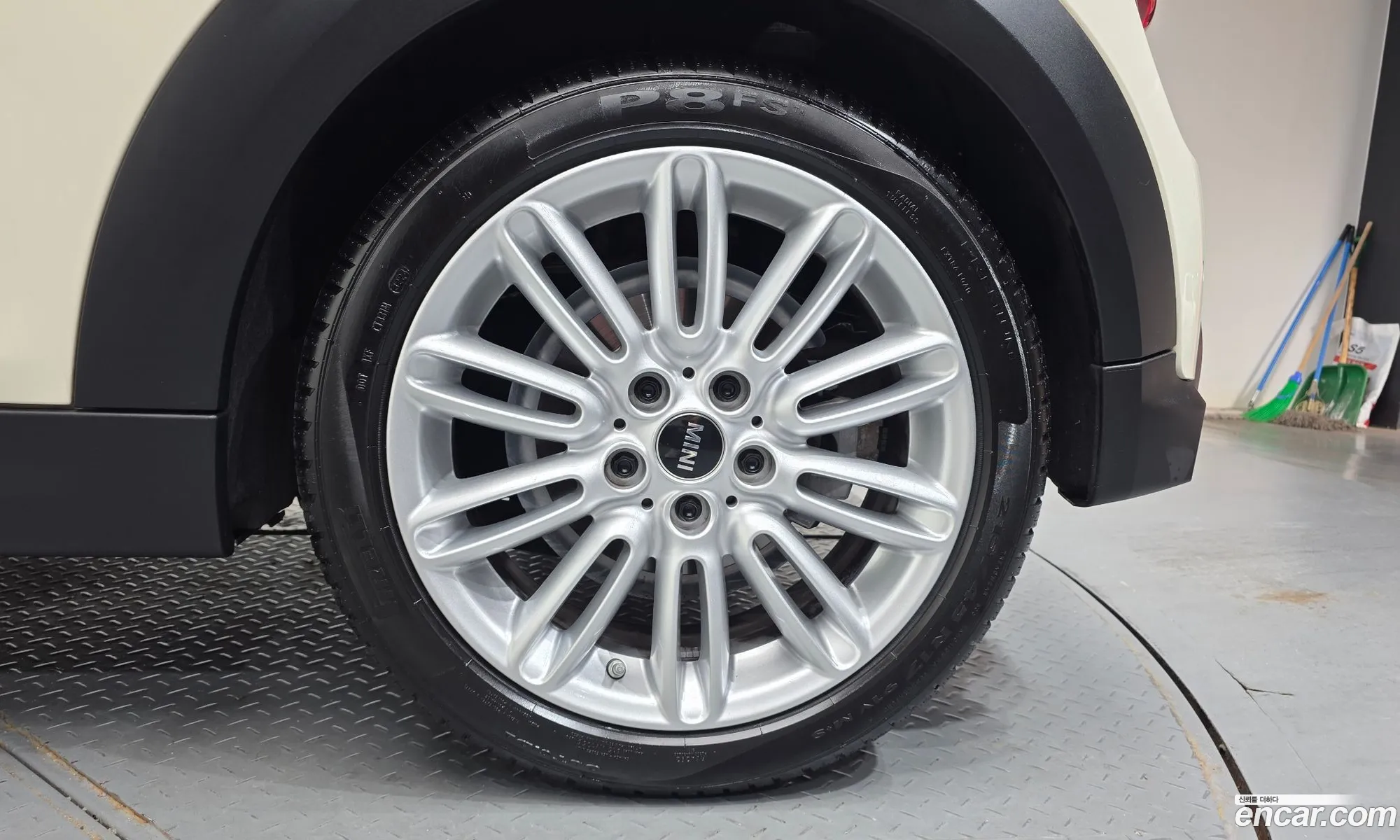 Mini Cooper 2021 WMW41DH06N2R17544 — 25