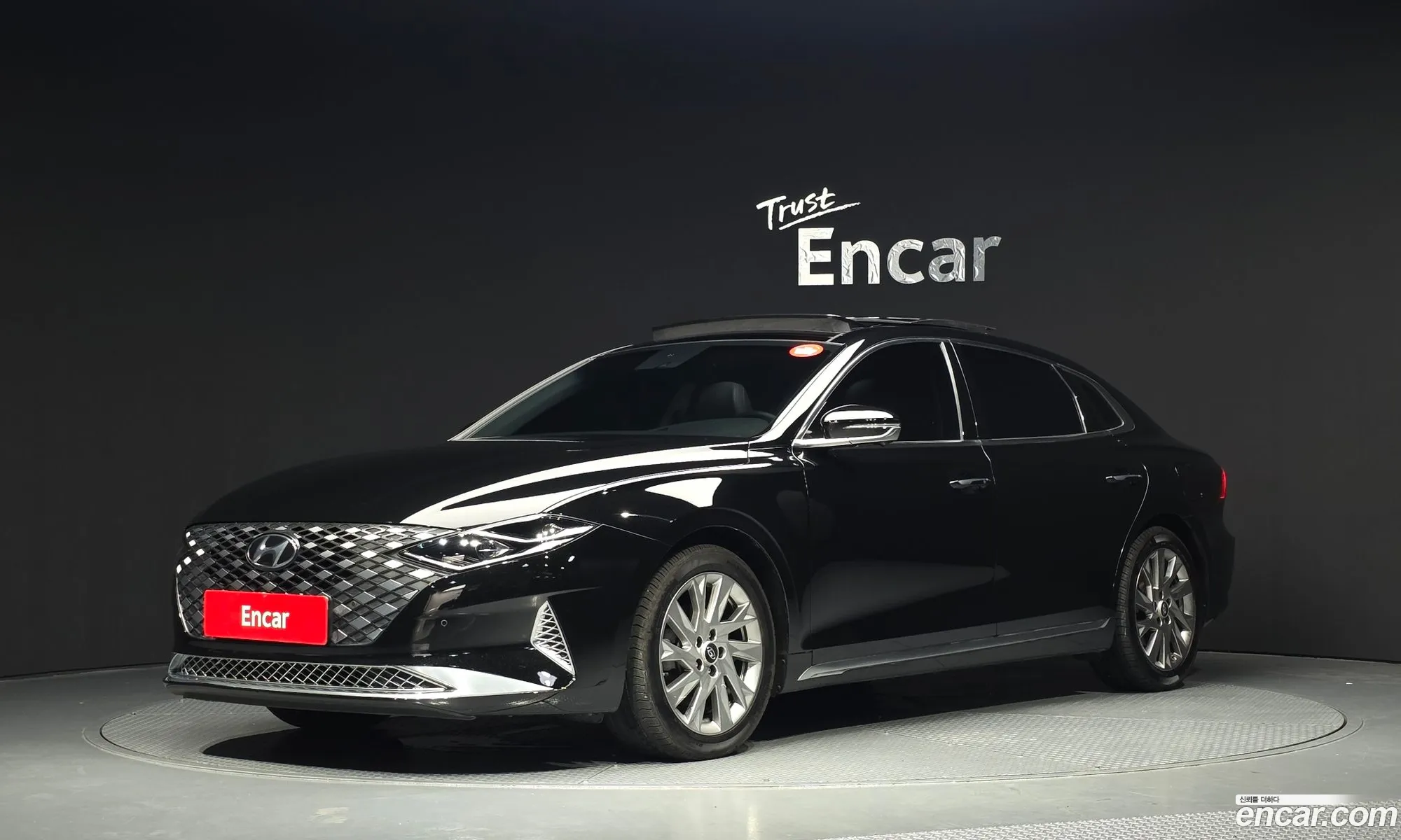 Hyundai Grandeur IG Hybrid 2021 — 3