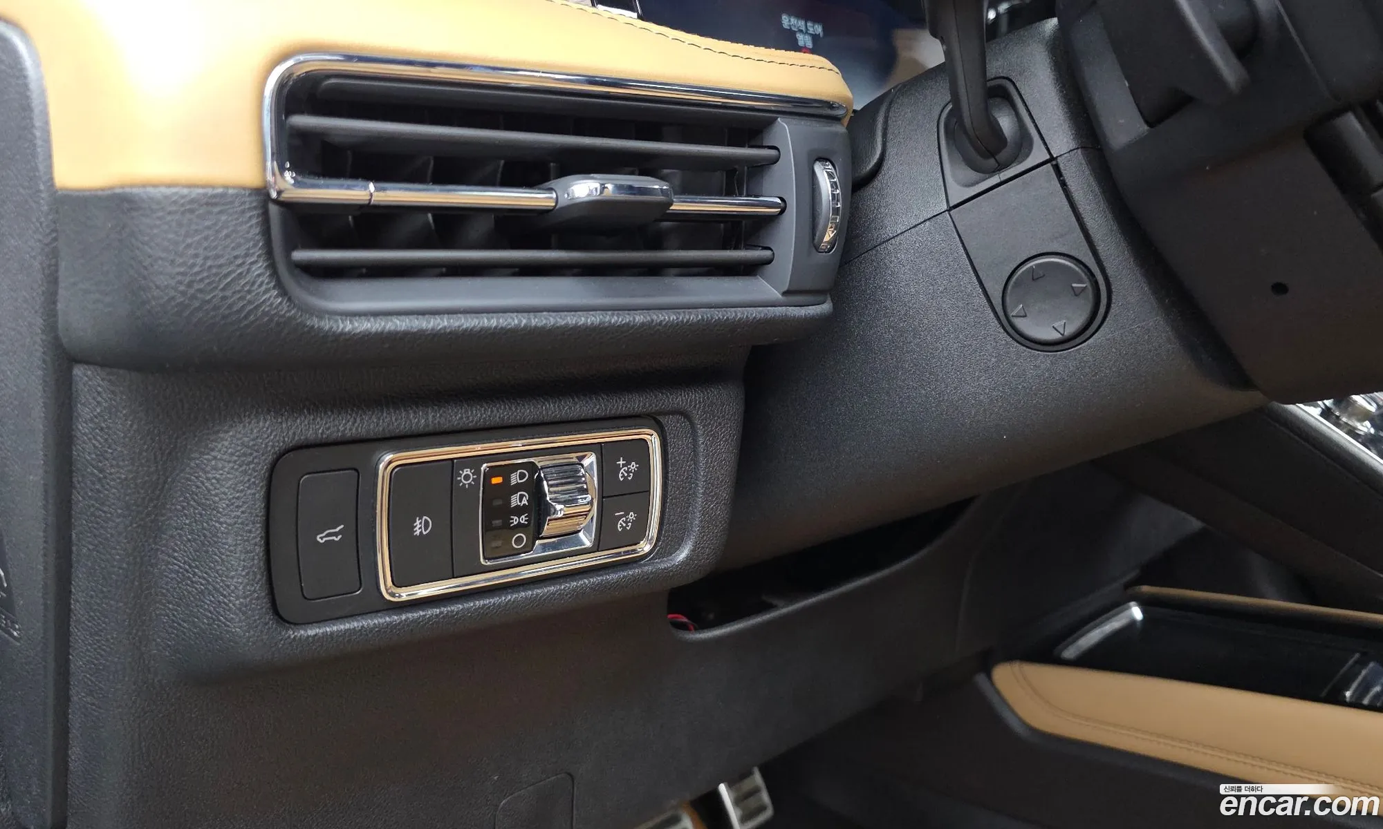 Lincoln Corsair 2021 — 15