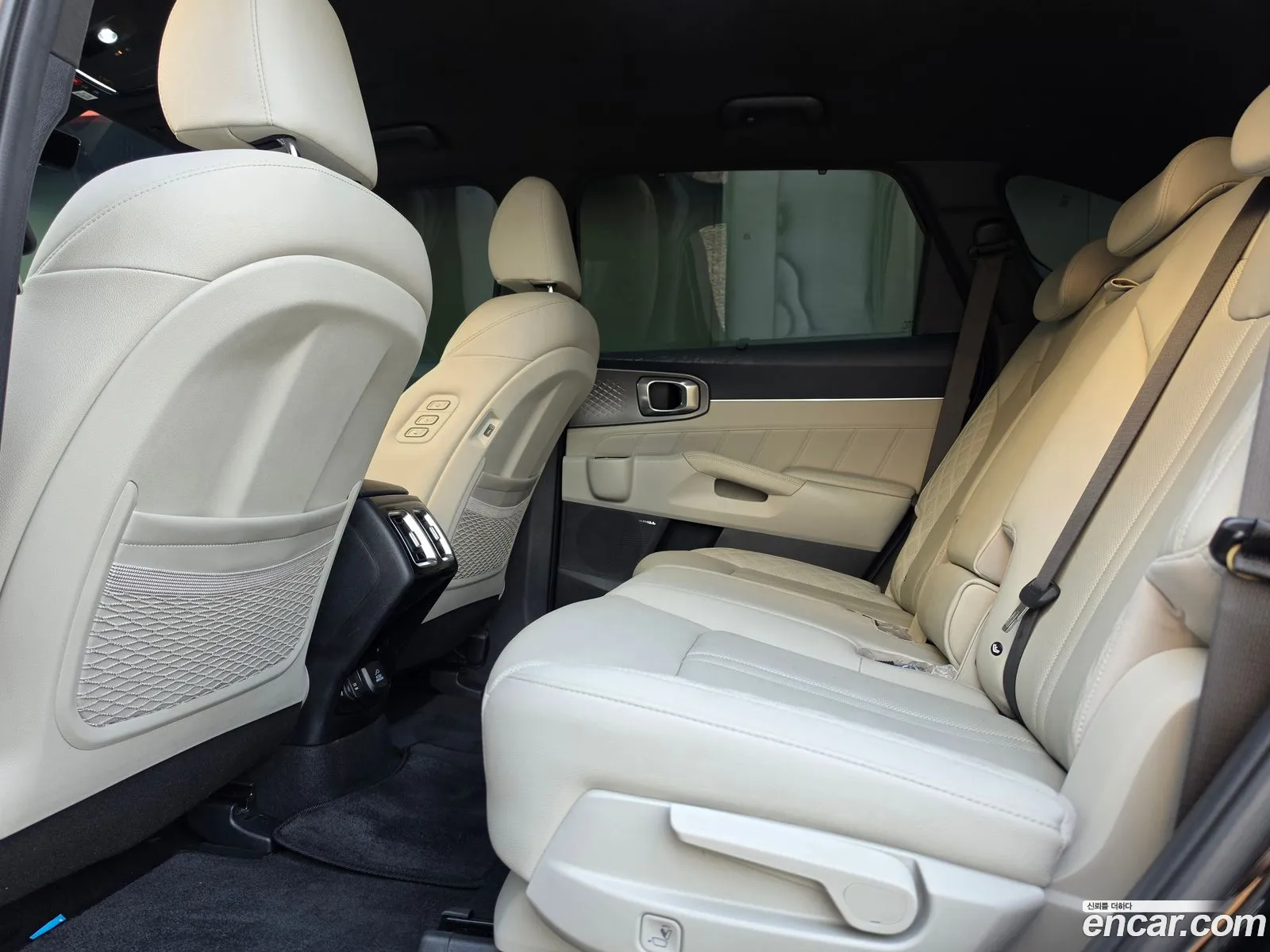 Kia Sorento 2023 — 4