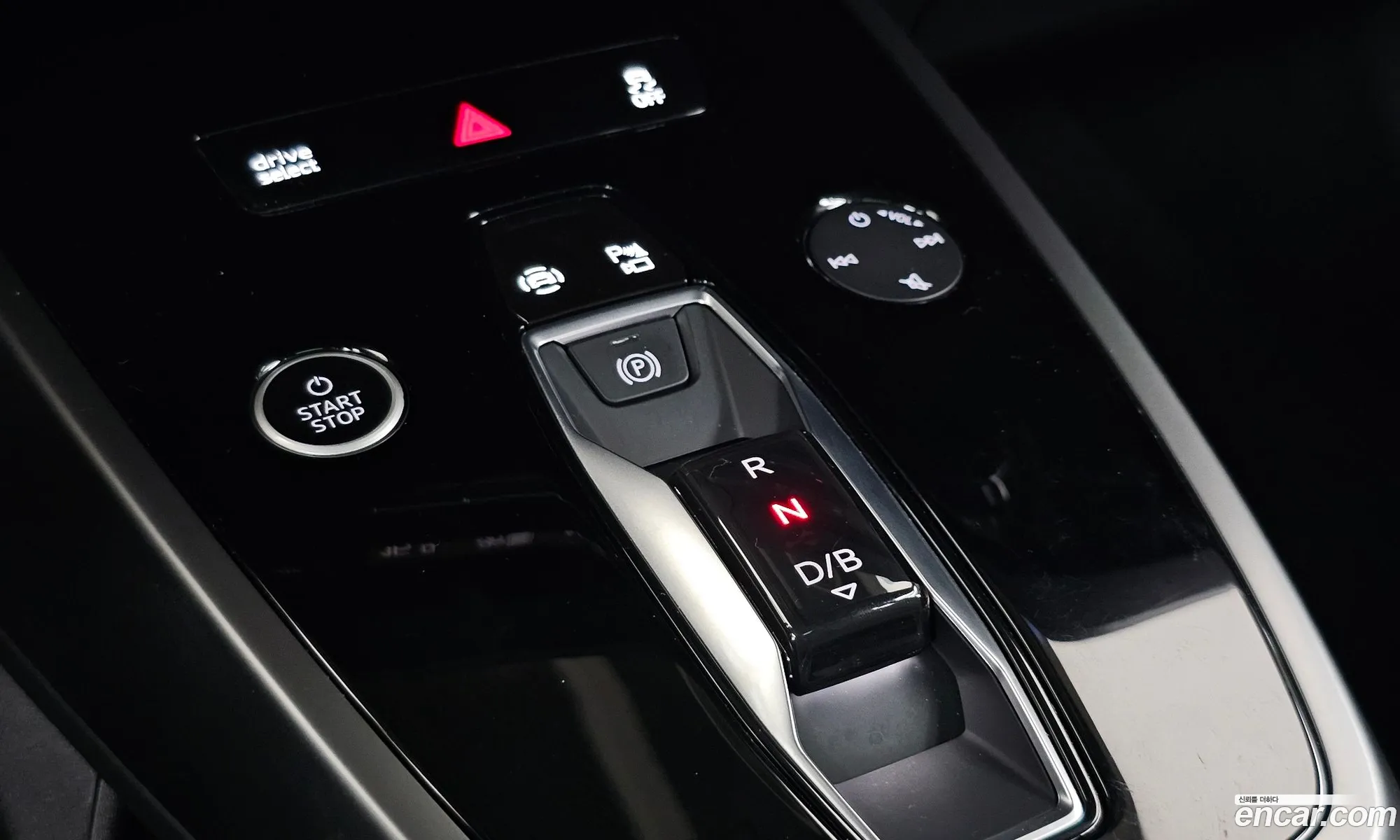 Audi Q4 e-tron 2023 WAUZZZFZ0PP057563 — 5