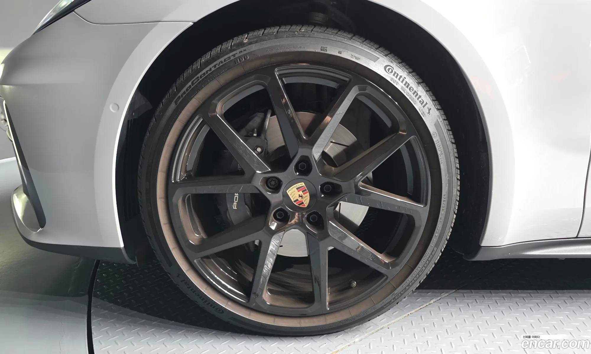 Porsche Panamera 2024 WP0AA2YA3RL002332 — 17