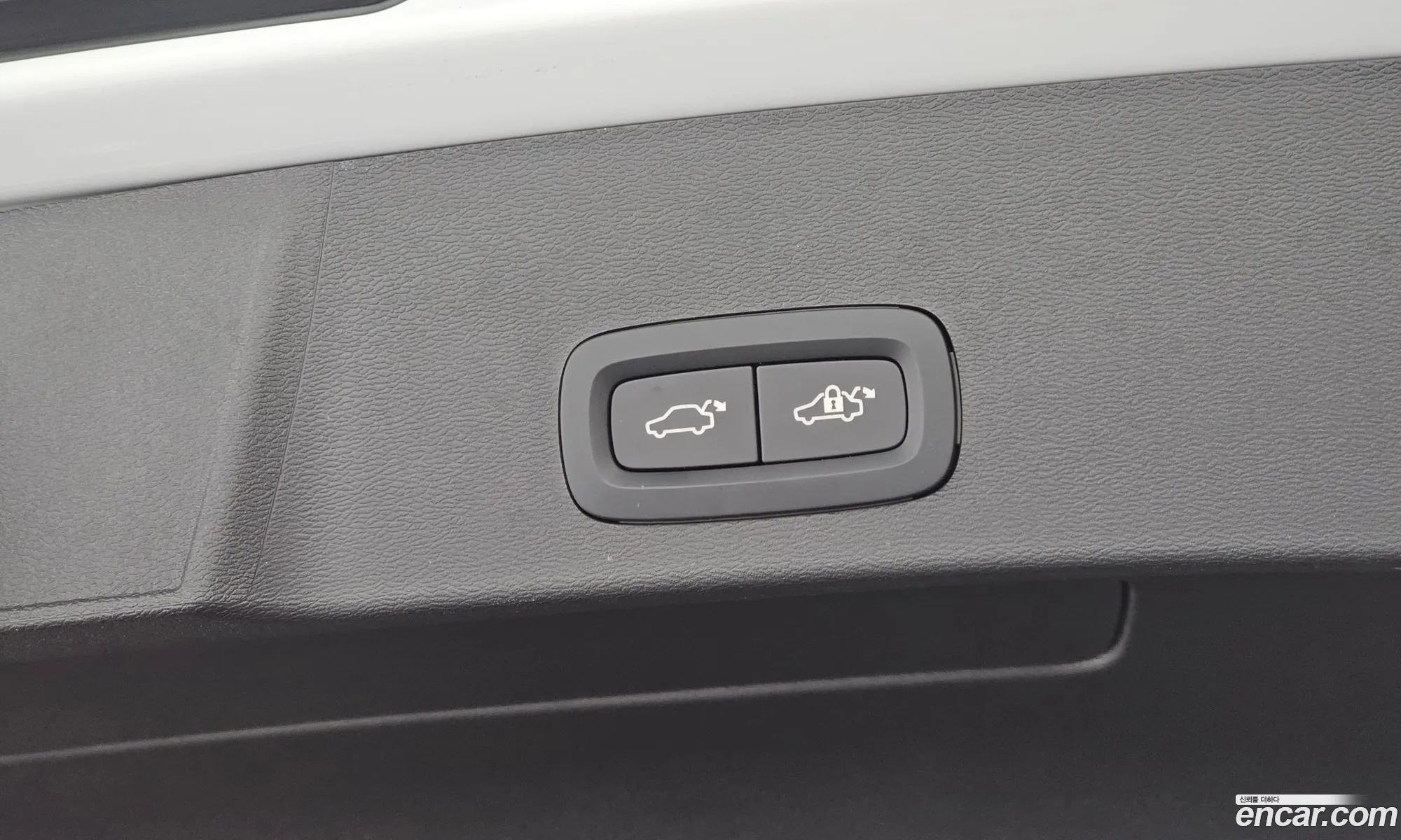 Volvo XC40 2025 — 15