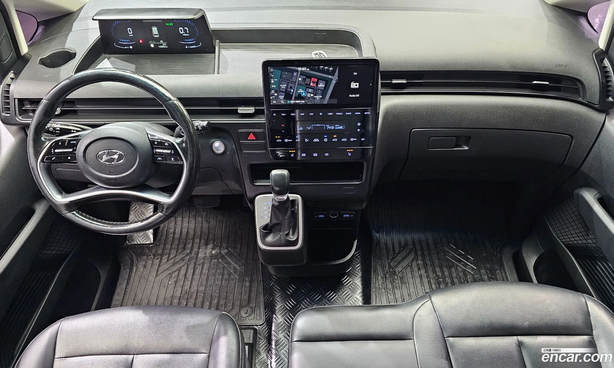 Hyundai Staria 2021 — 3