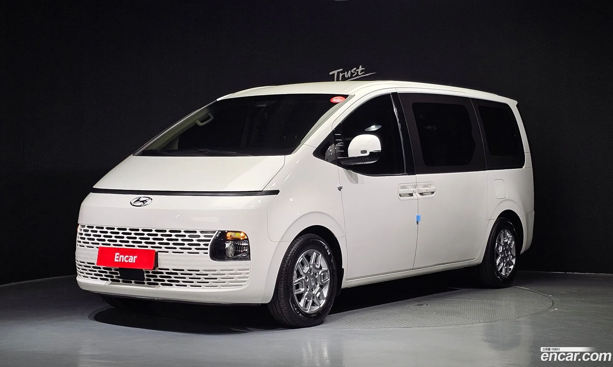 Hyundai Staria 2021 — 4