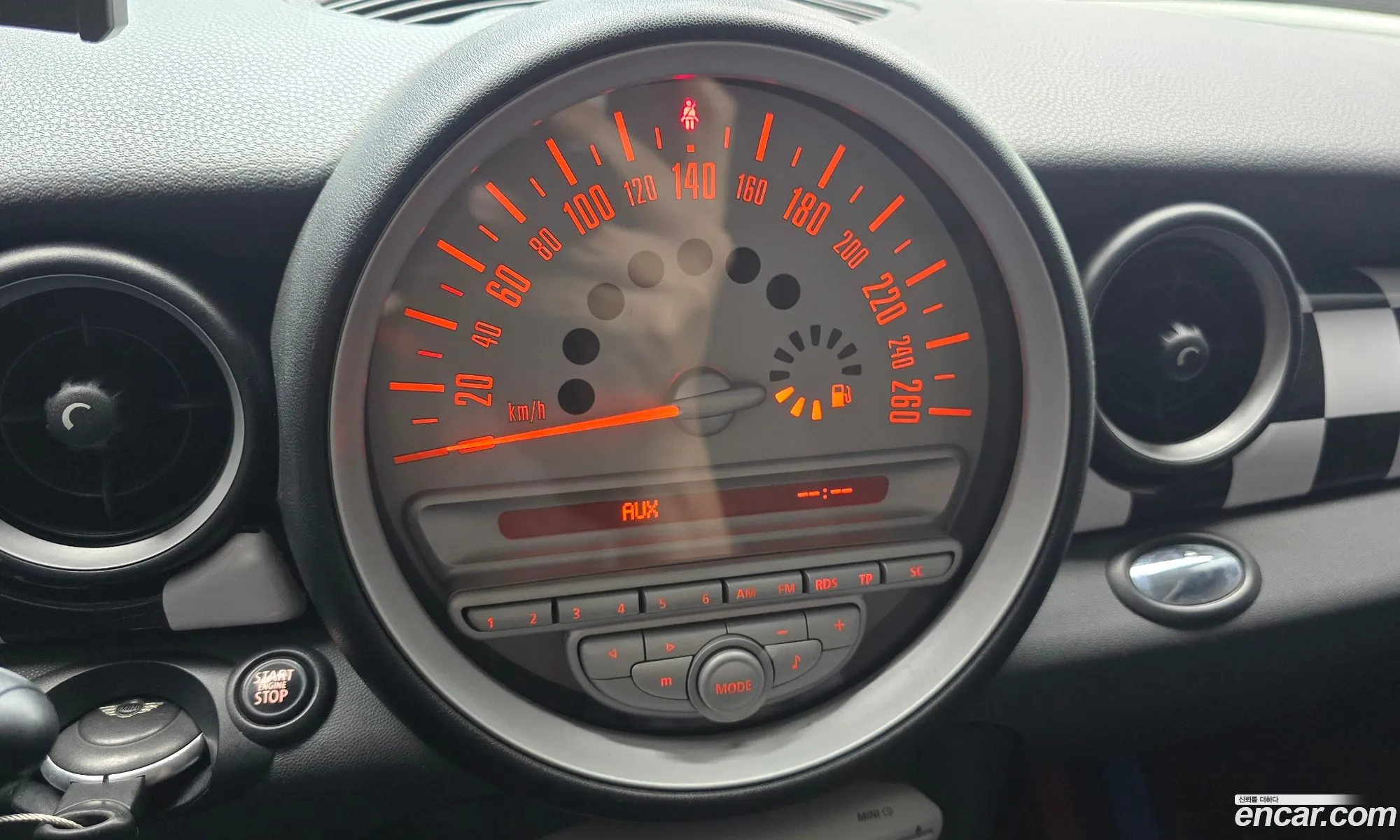 Mini Cooper 2010 WMWMF3101ATZ90590 — 13
