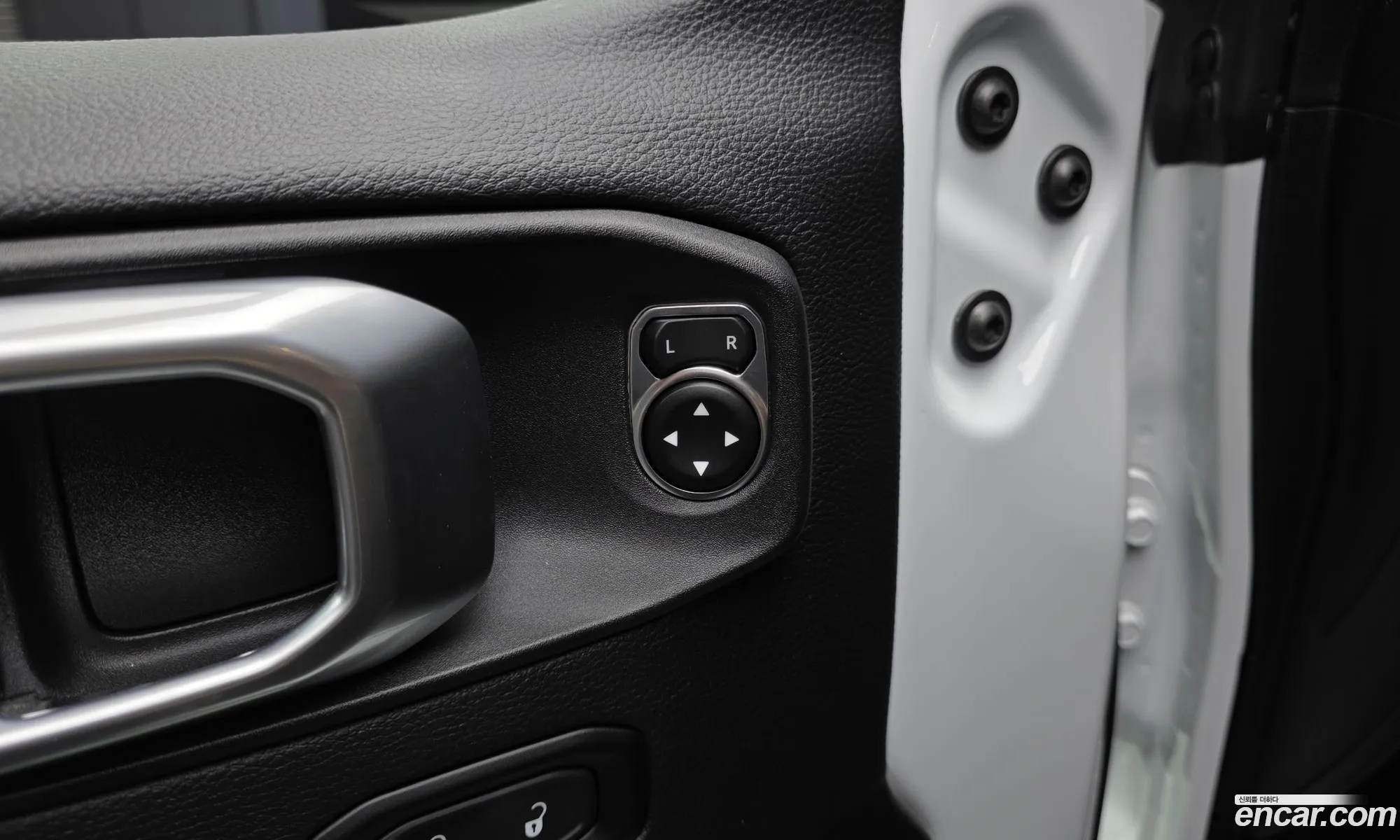 Jeep Wrangler 2022 — 21